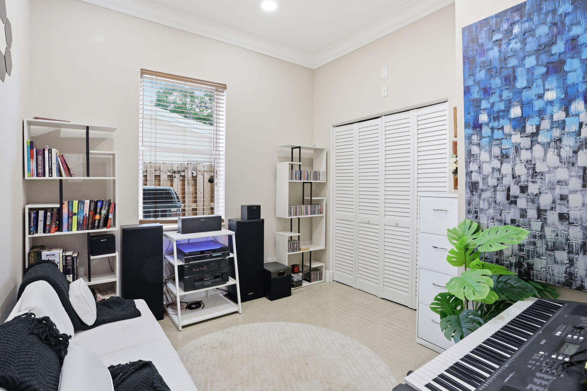 1467 NE 53rd Court