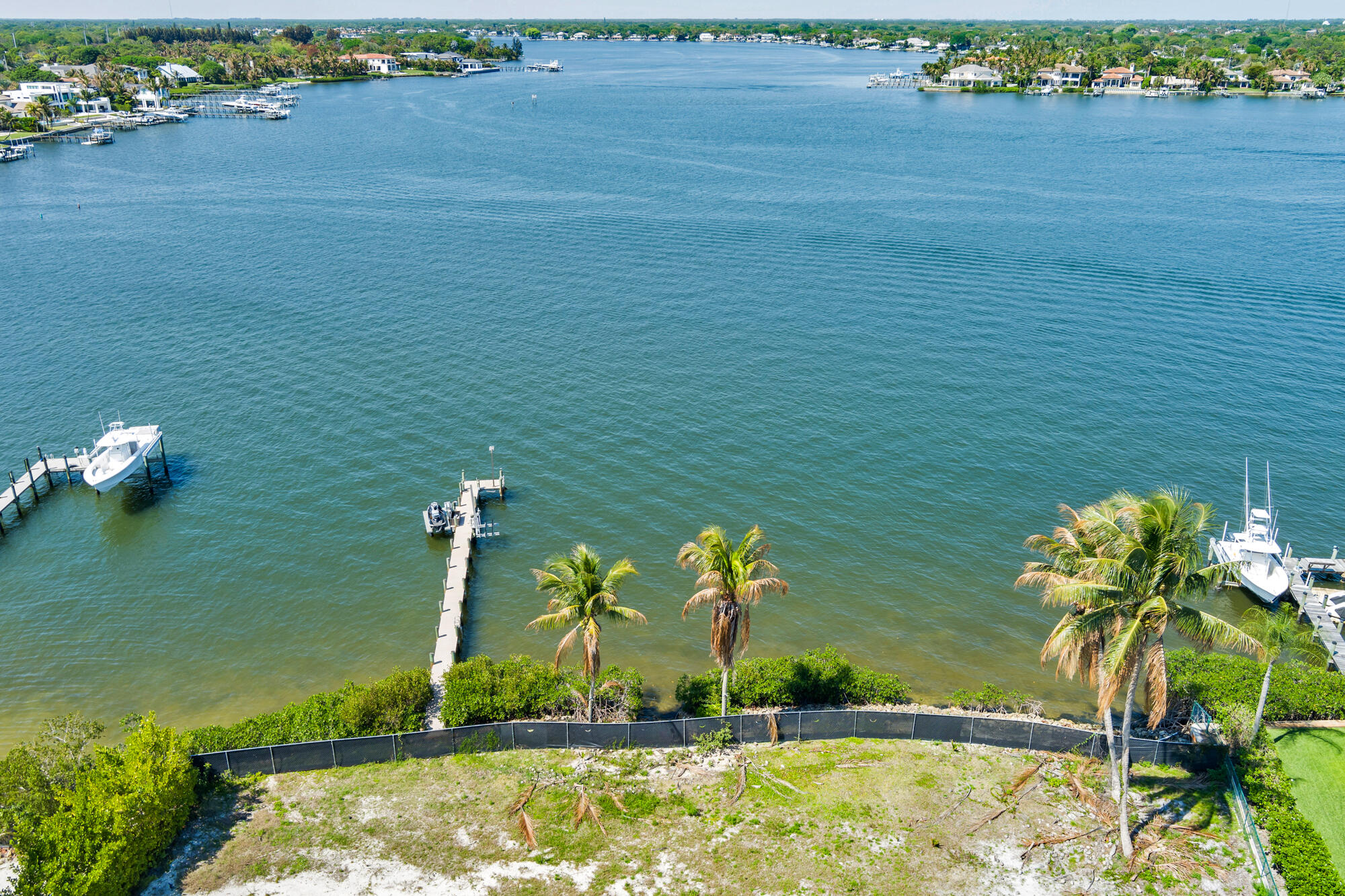 5559 Pennock Point
