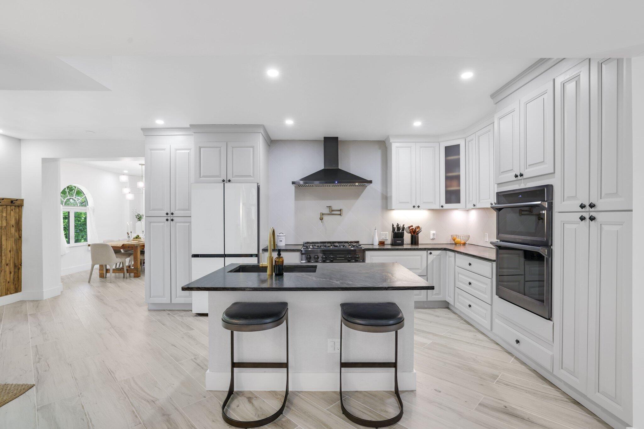 706 Sunset Road