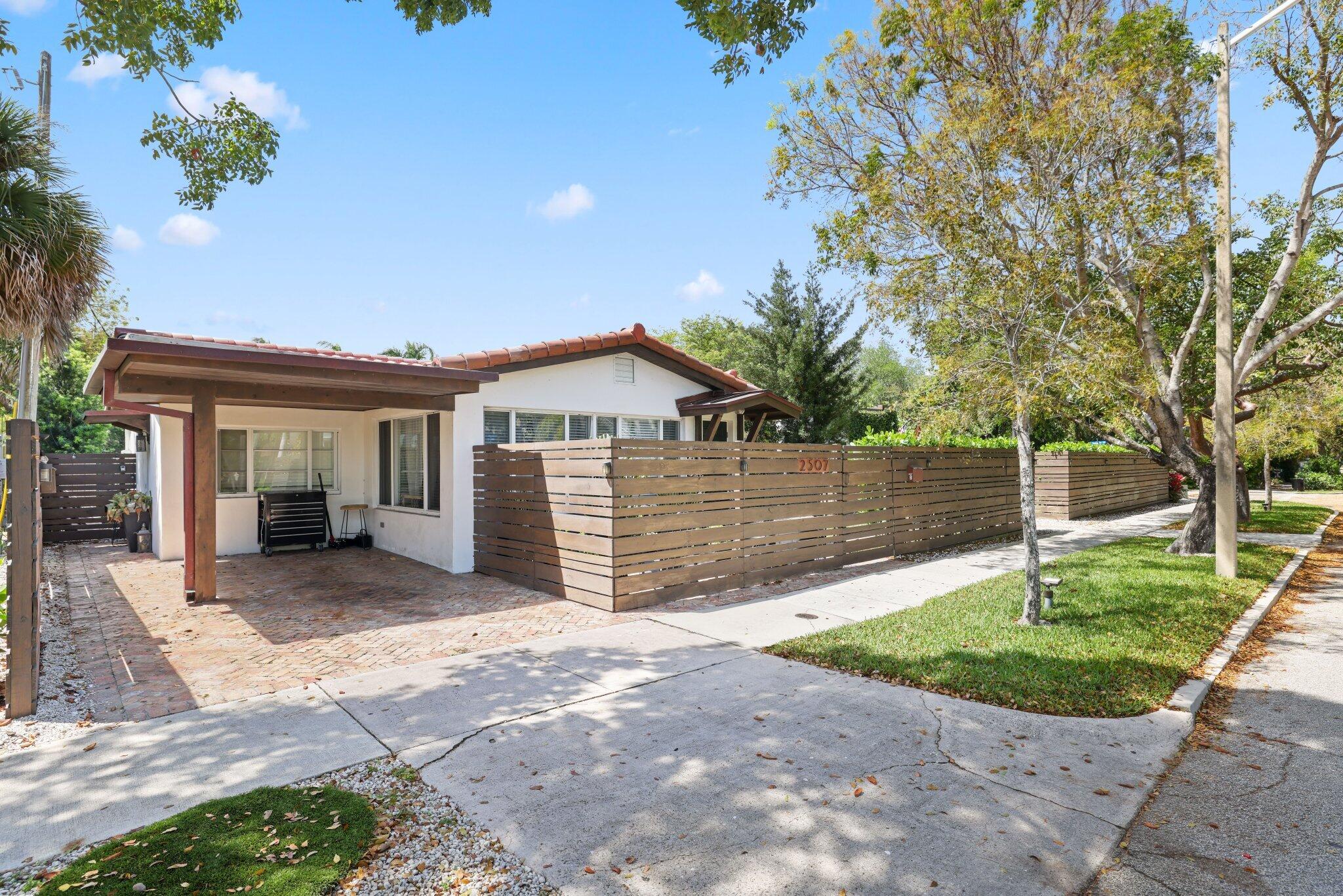 706 Sunset Road