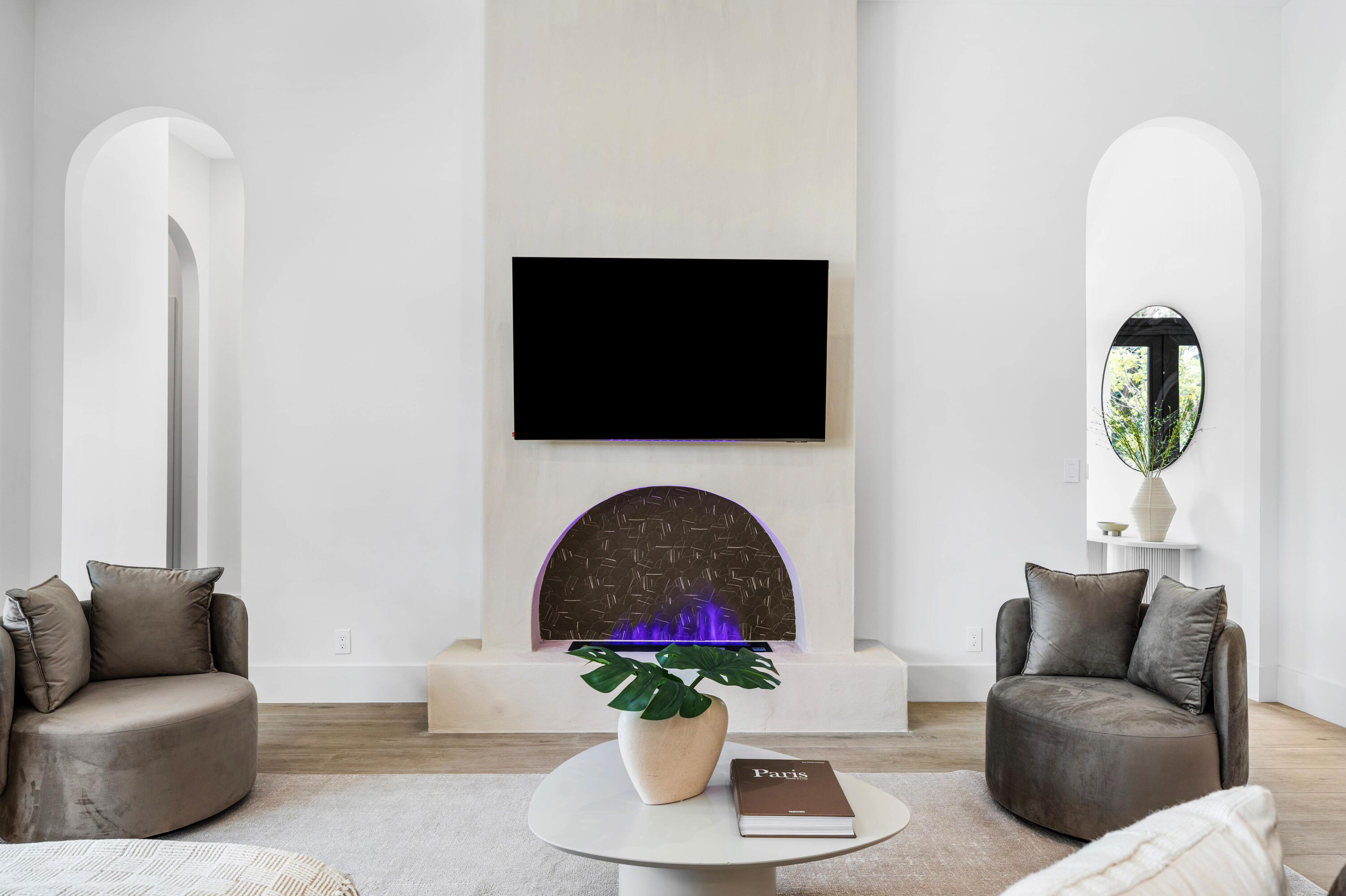 1701 N Swinton Avenue