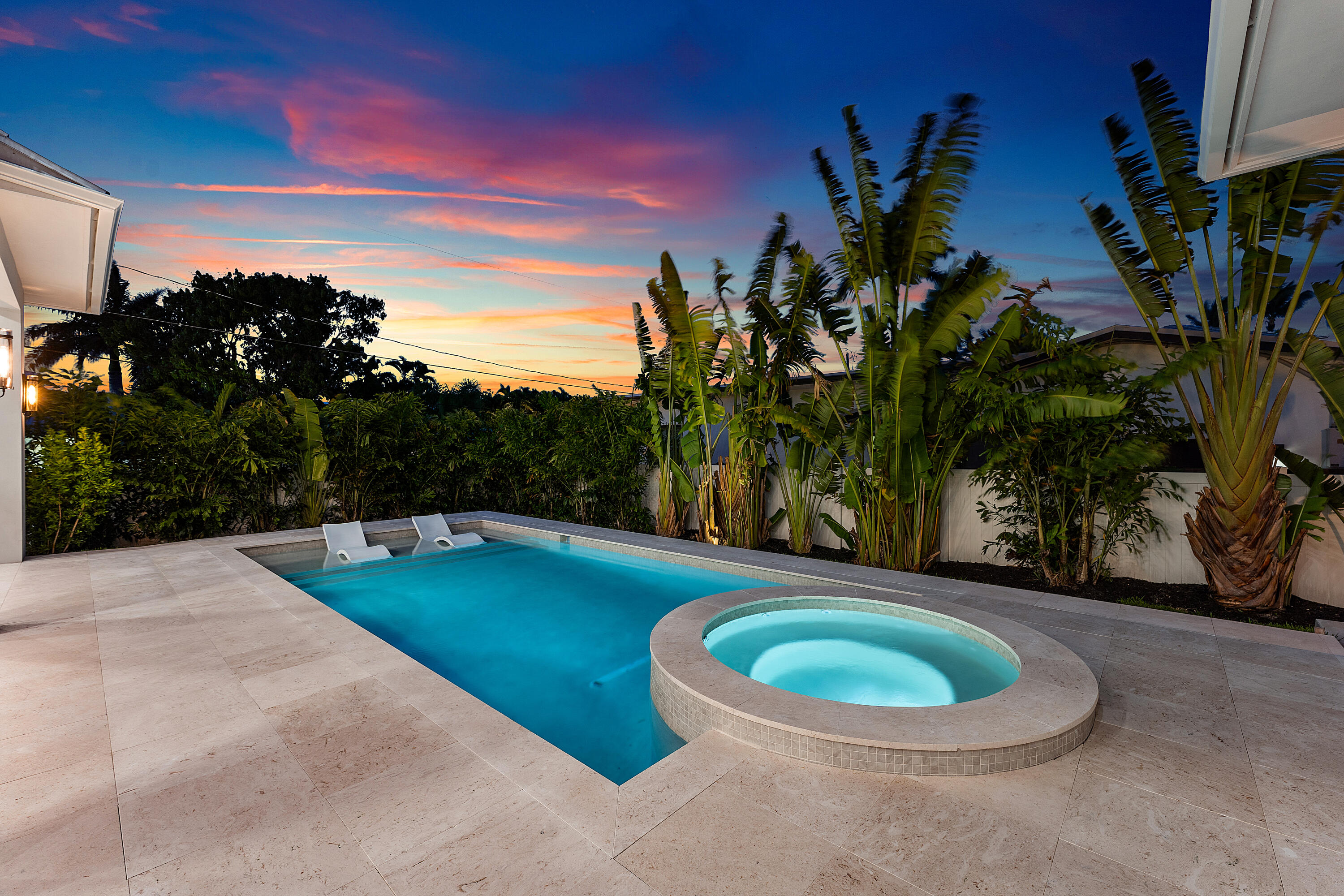 1701 N Swinton Avenue