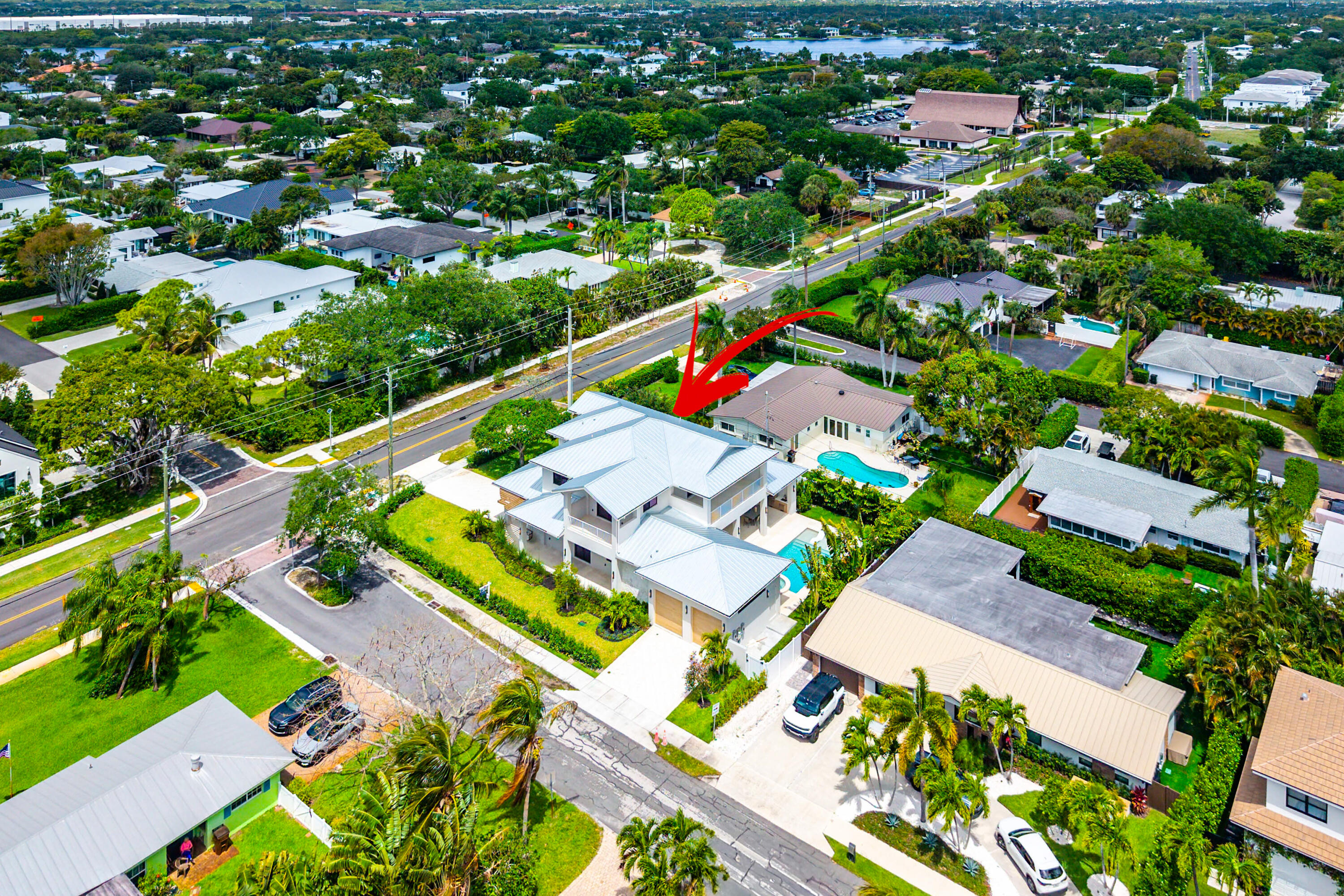 1701 N Swinton Avenue