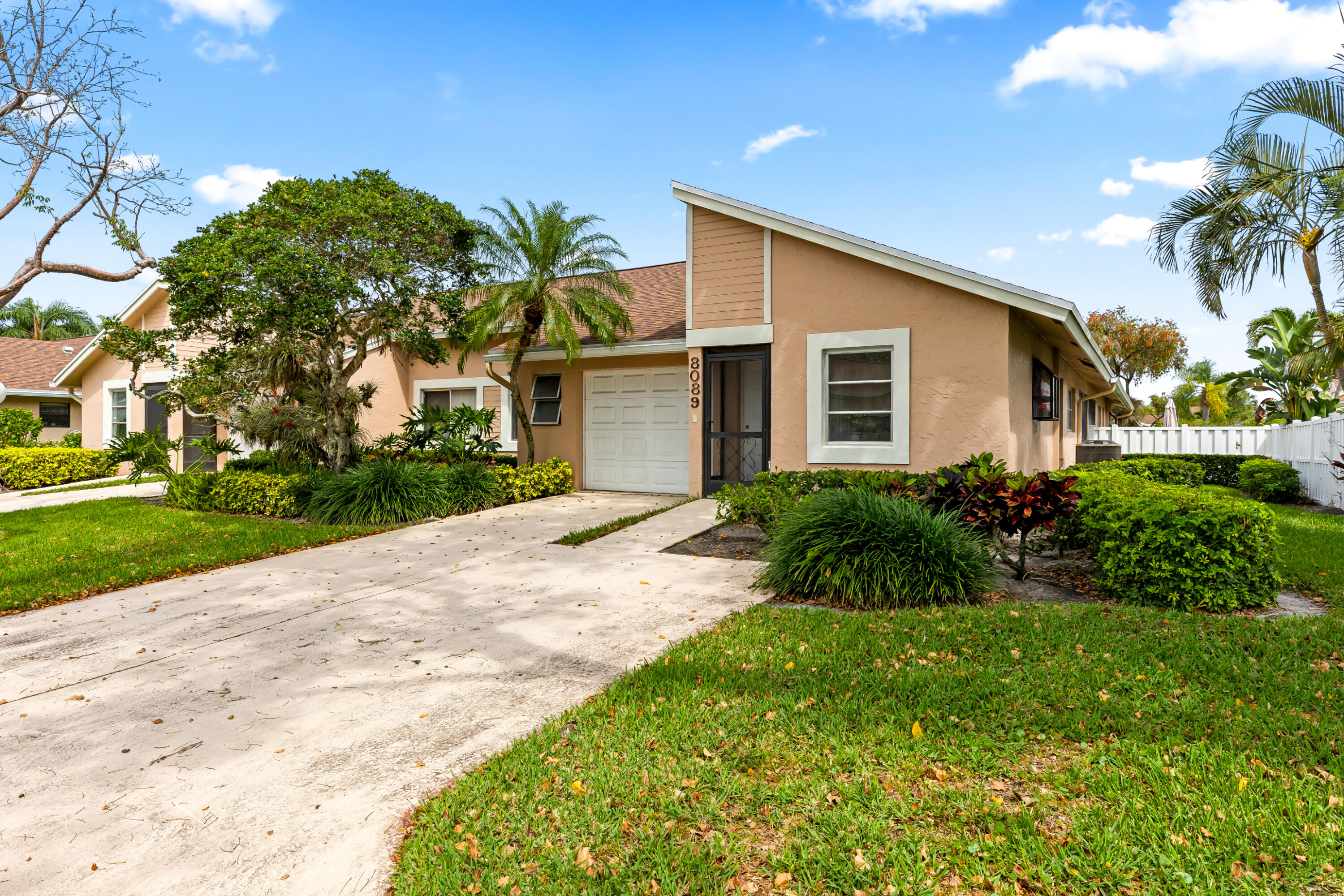 8089 Springtree Road