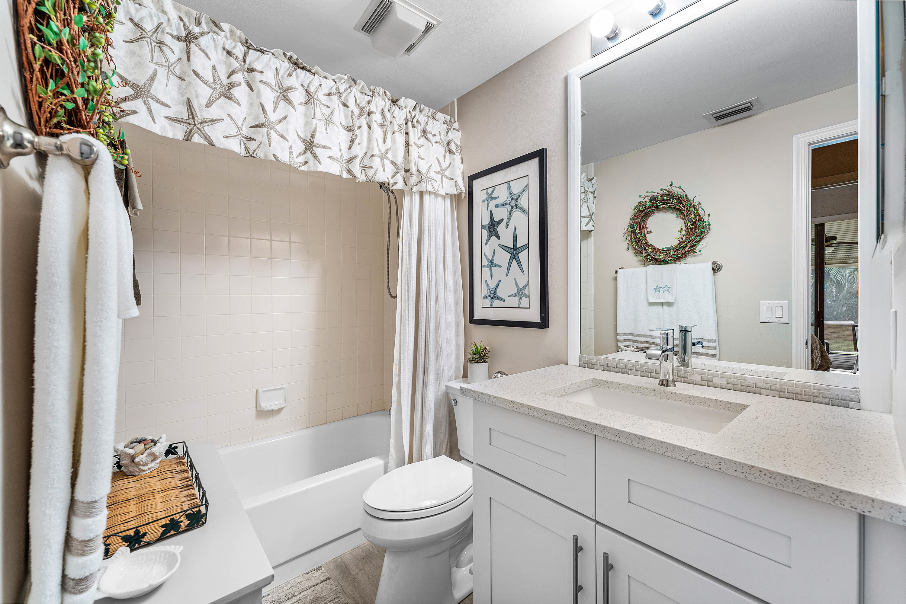 7685 Lexington Club Boulevard B