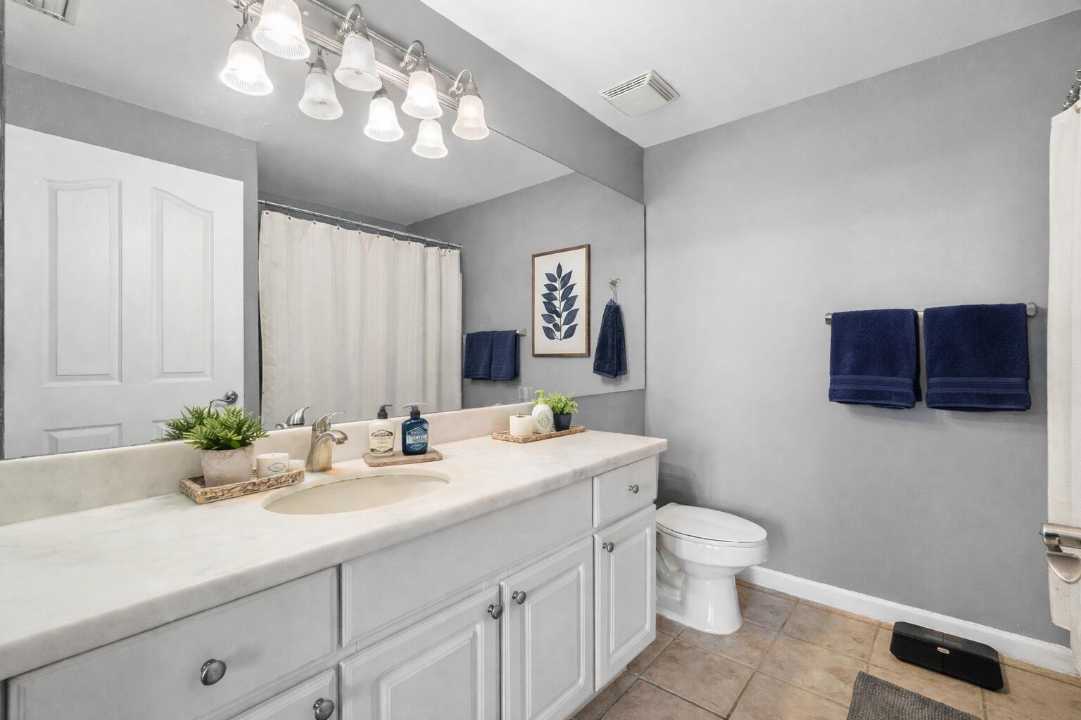 2052 Alta Meadows Lane