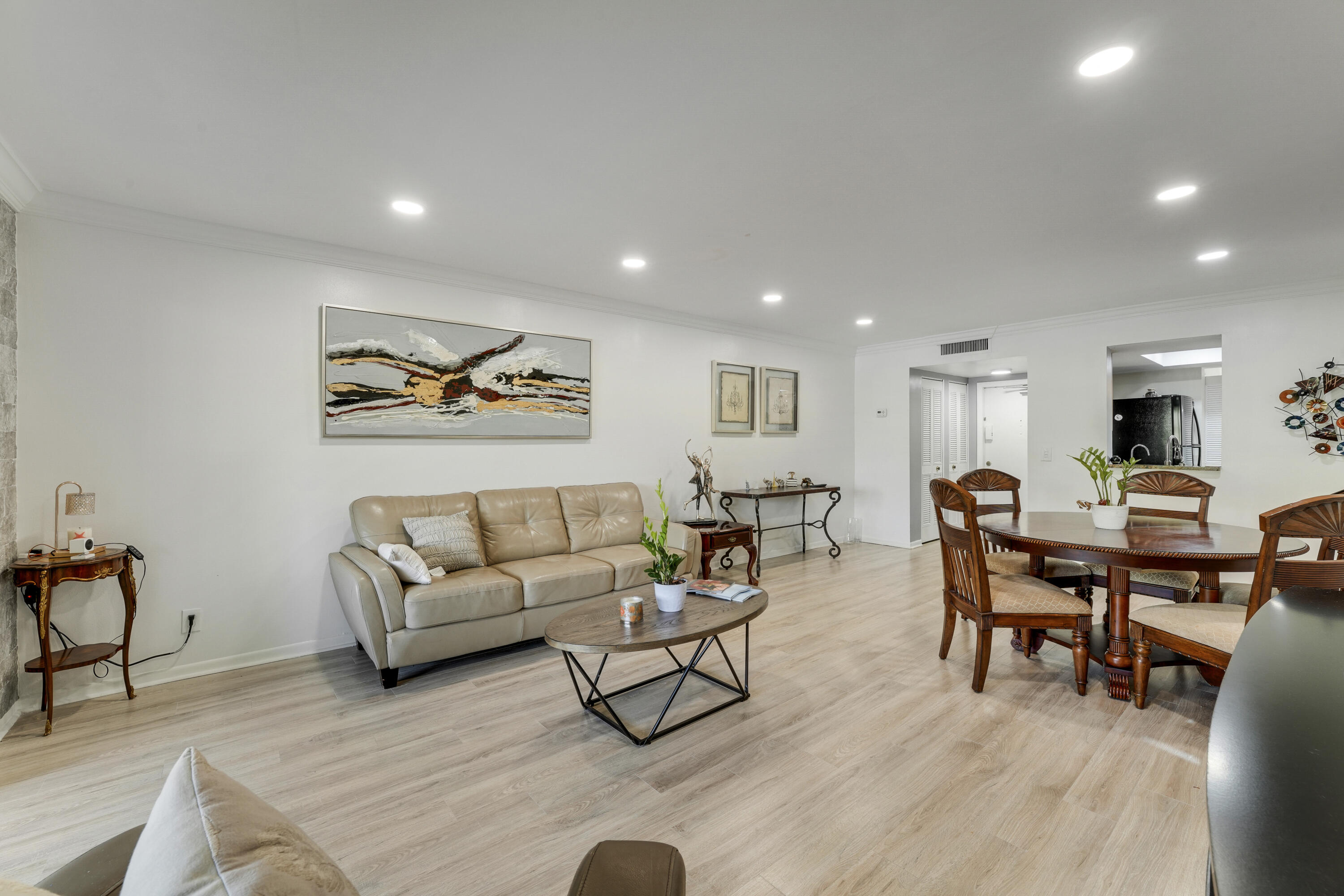 14849 Cumberland Drive 2070