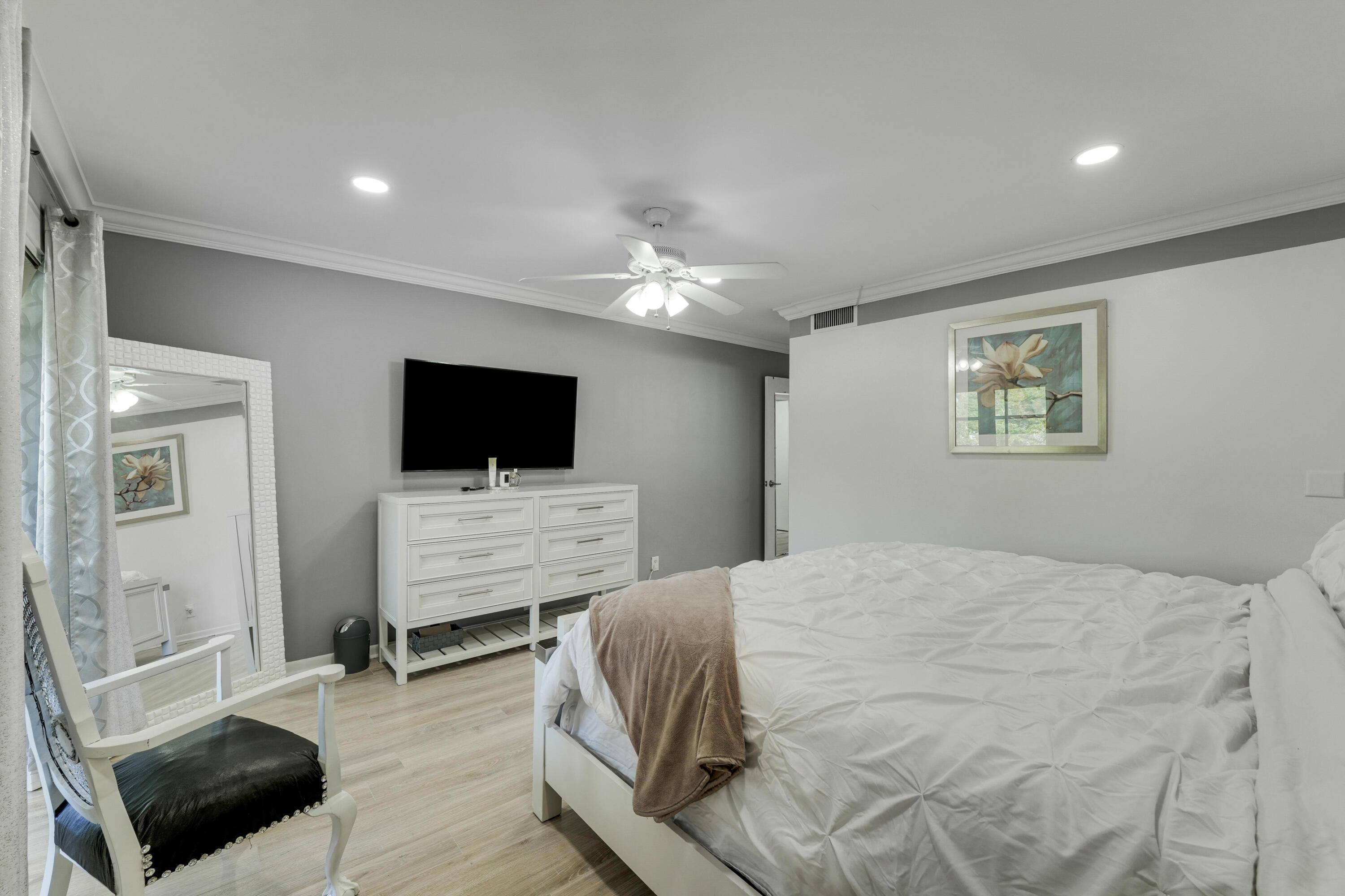 14849 Cumberland Drive 2070