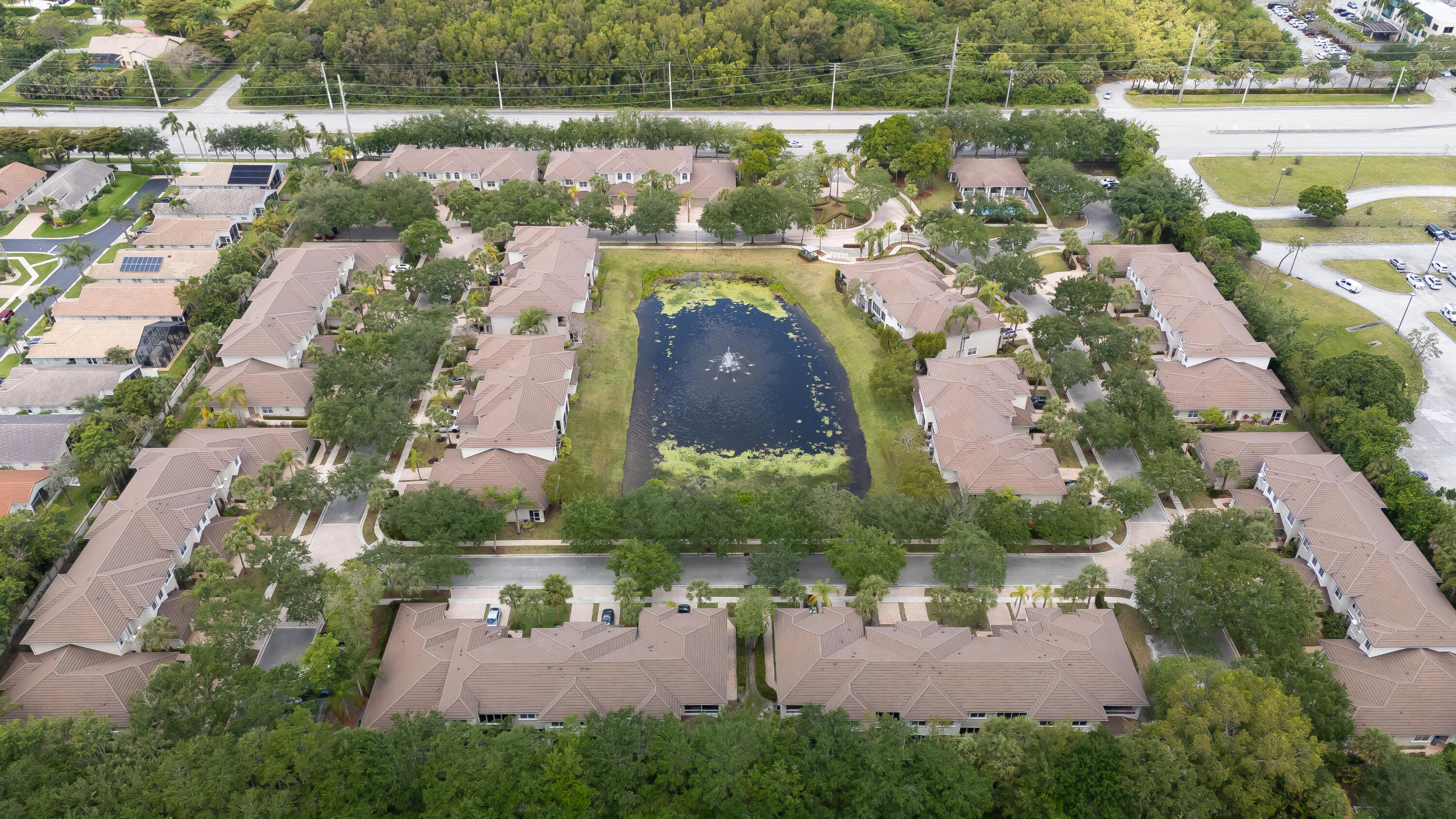 6407 Bella Circle 403