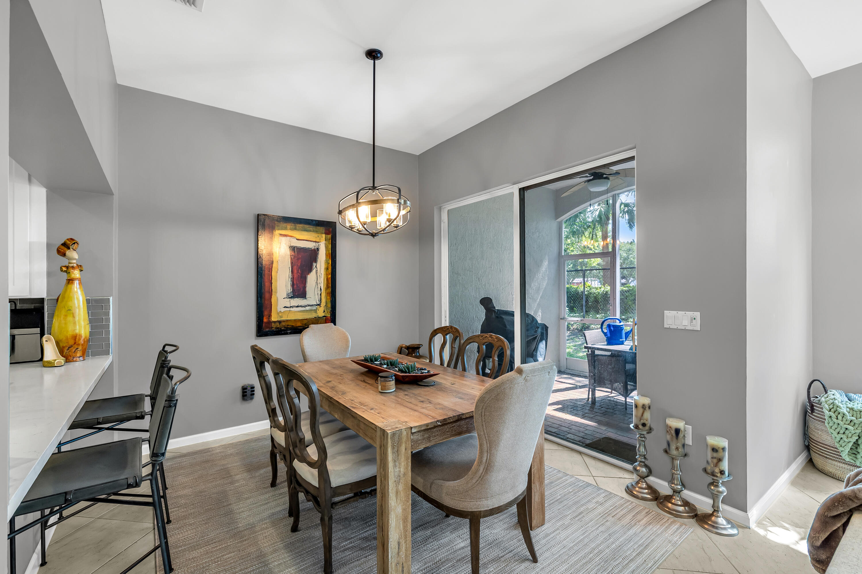 6407 Bella Circle 403