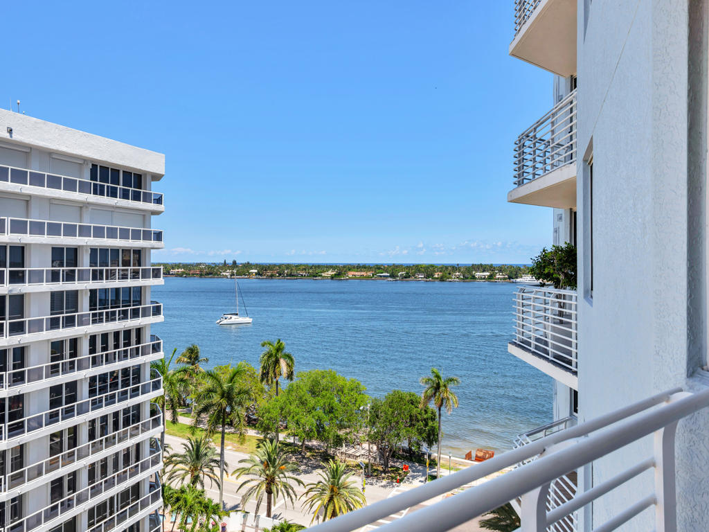 1551 N Flagler Drive 903