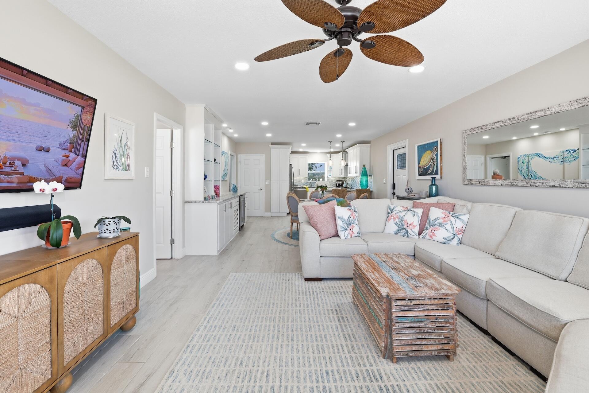 1457 NE Ocean Boulevard 8