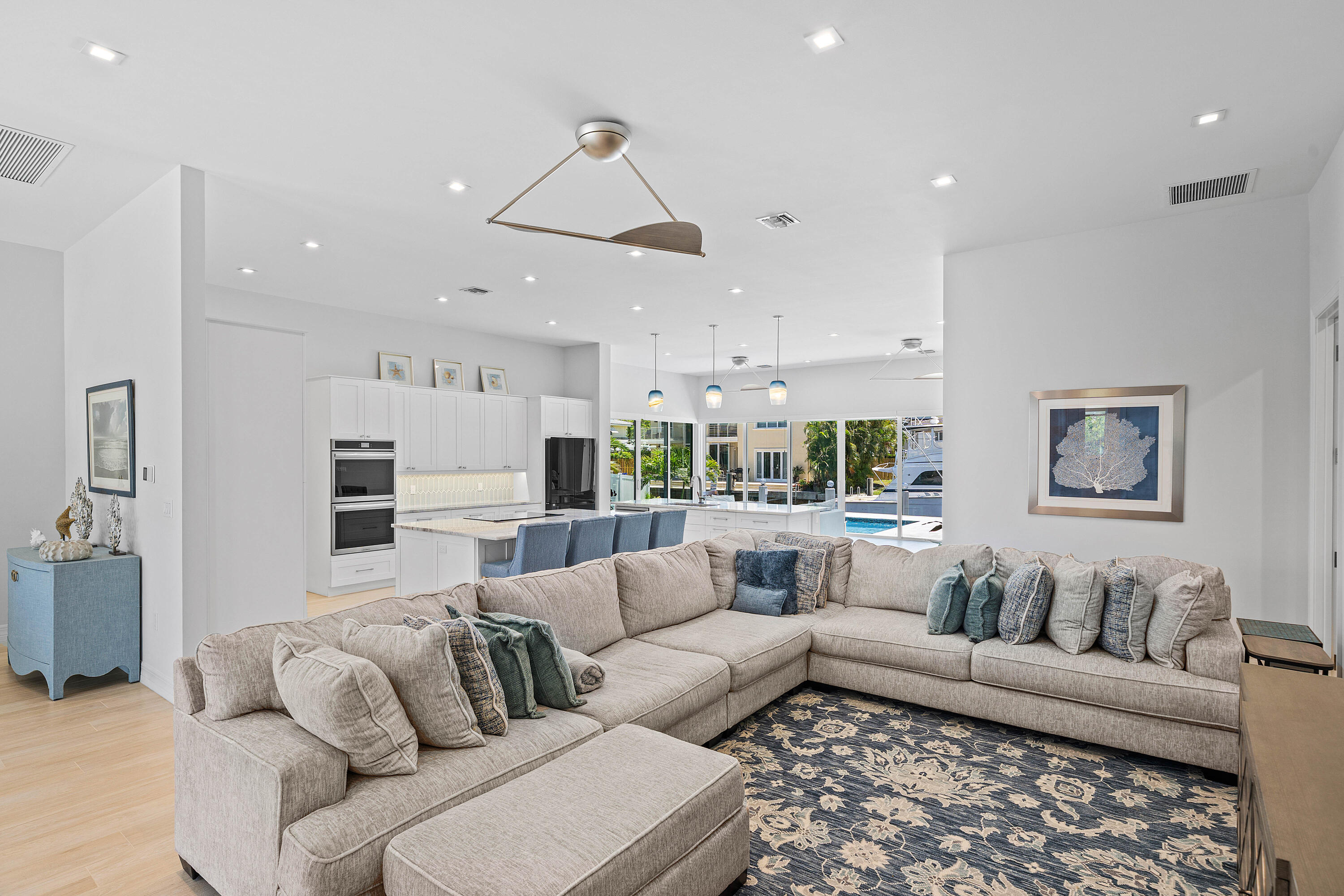 830 NE 72nd Street