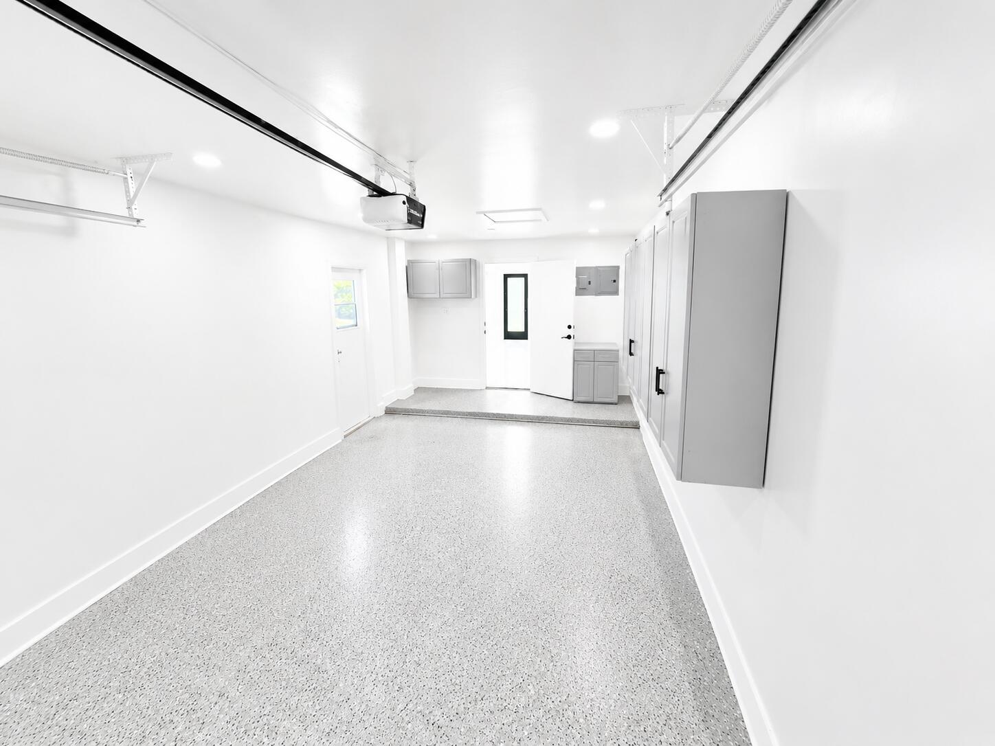 1009 Leisure Lane