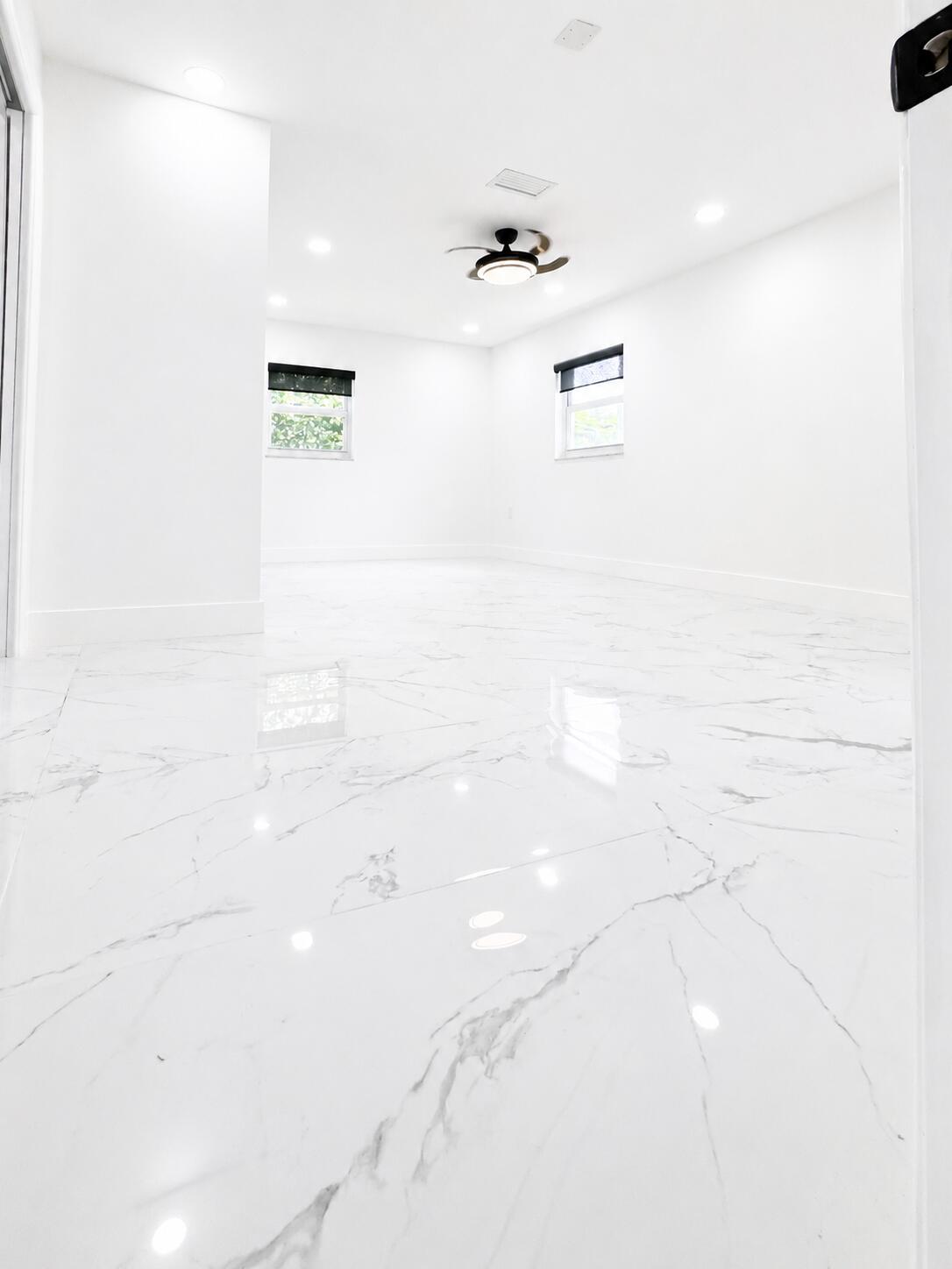1009 Leisure Lane