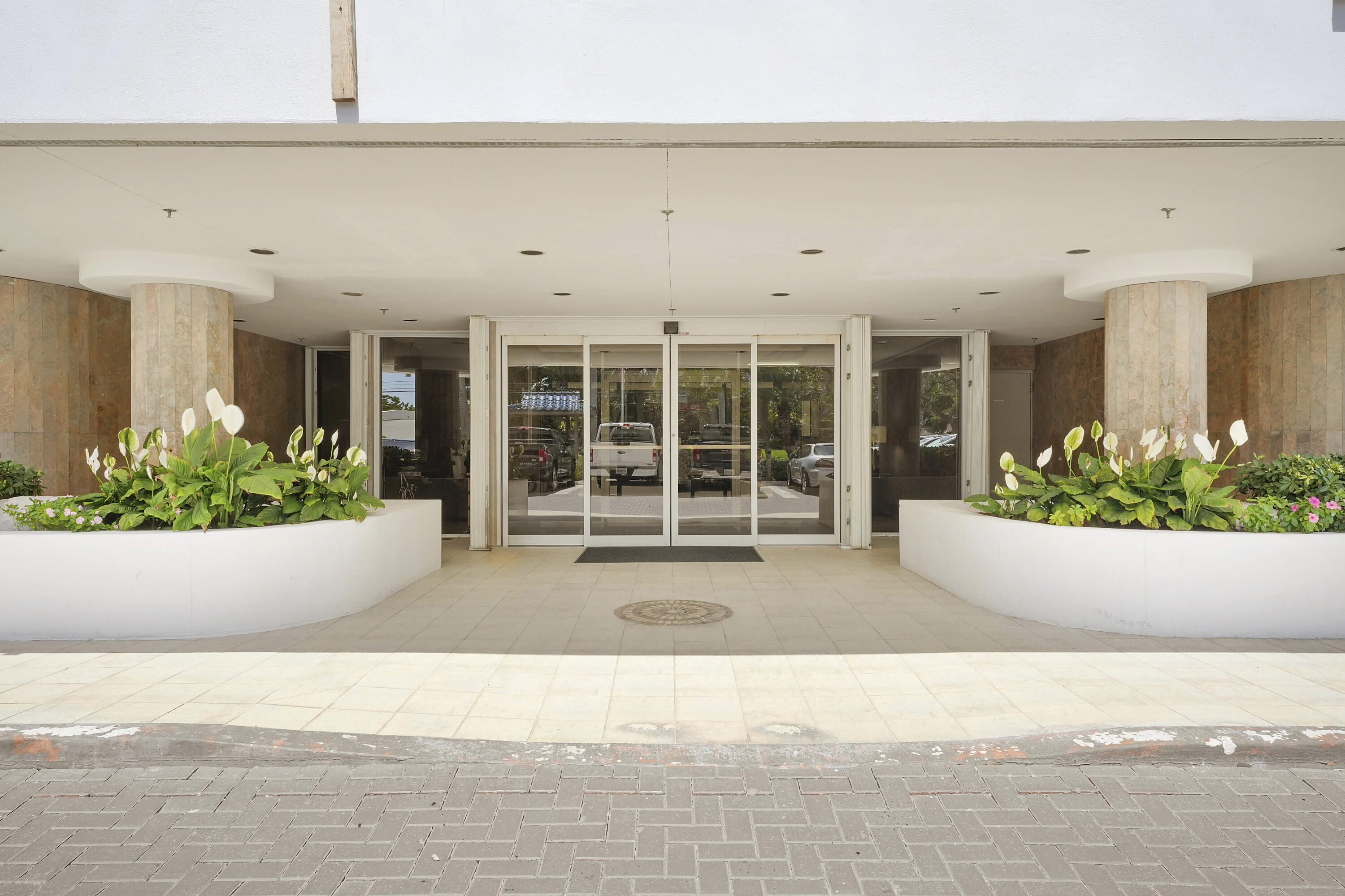 3210 S Ocean Boulevard 703