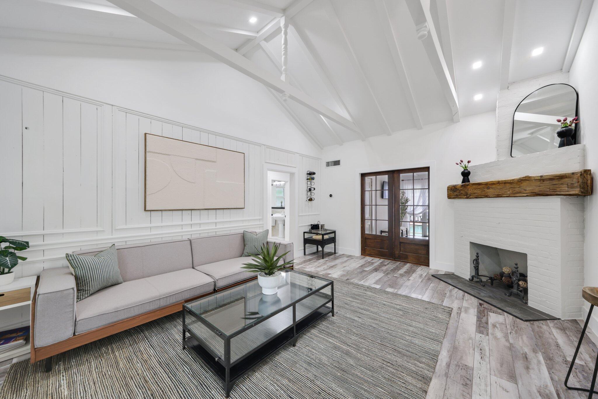 744 Sunset Road