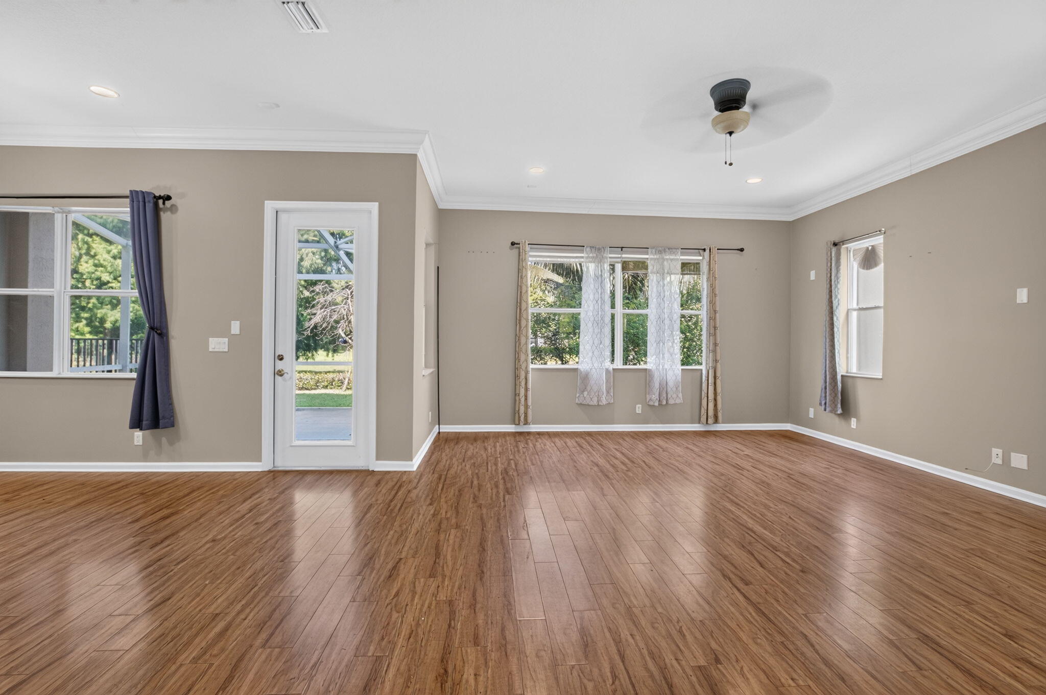 1088 Grove Park Circle