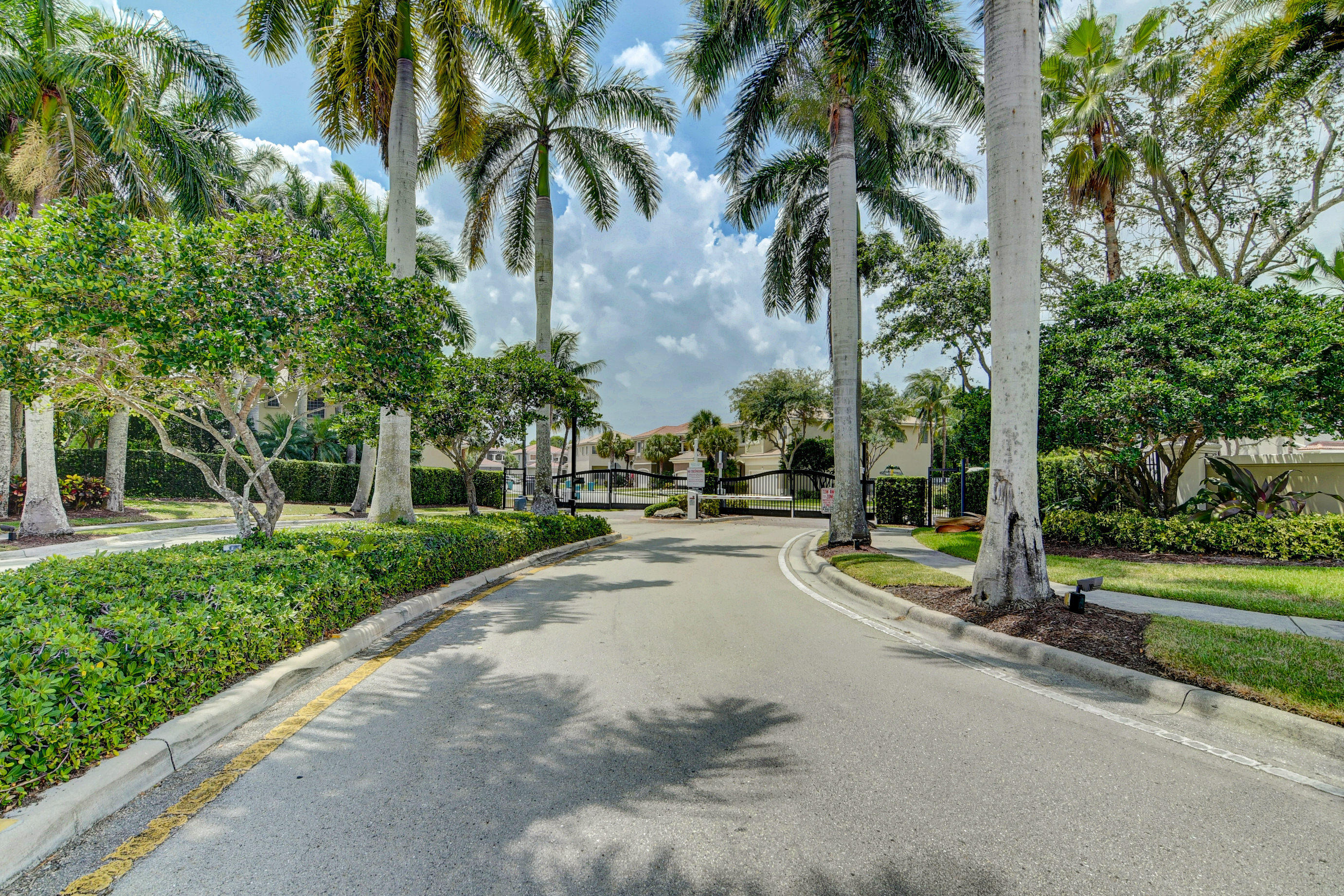 1088 Grove Park Circle