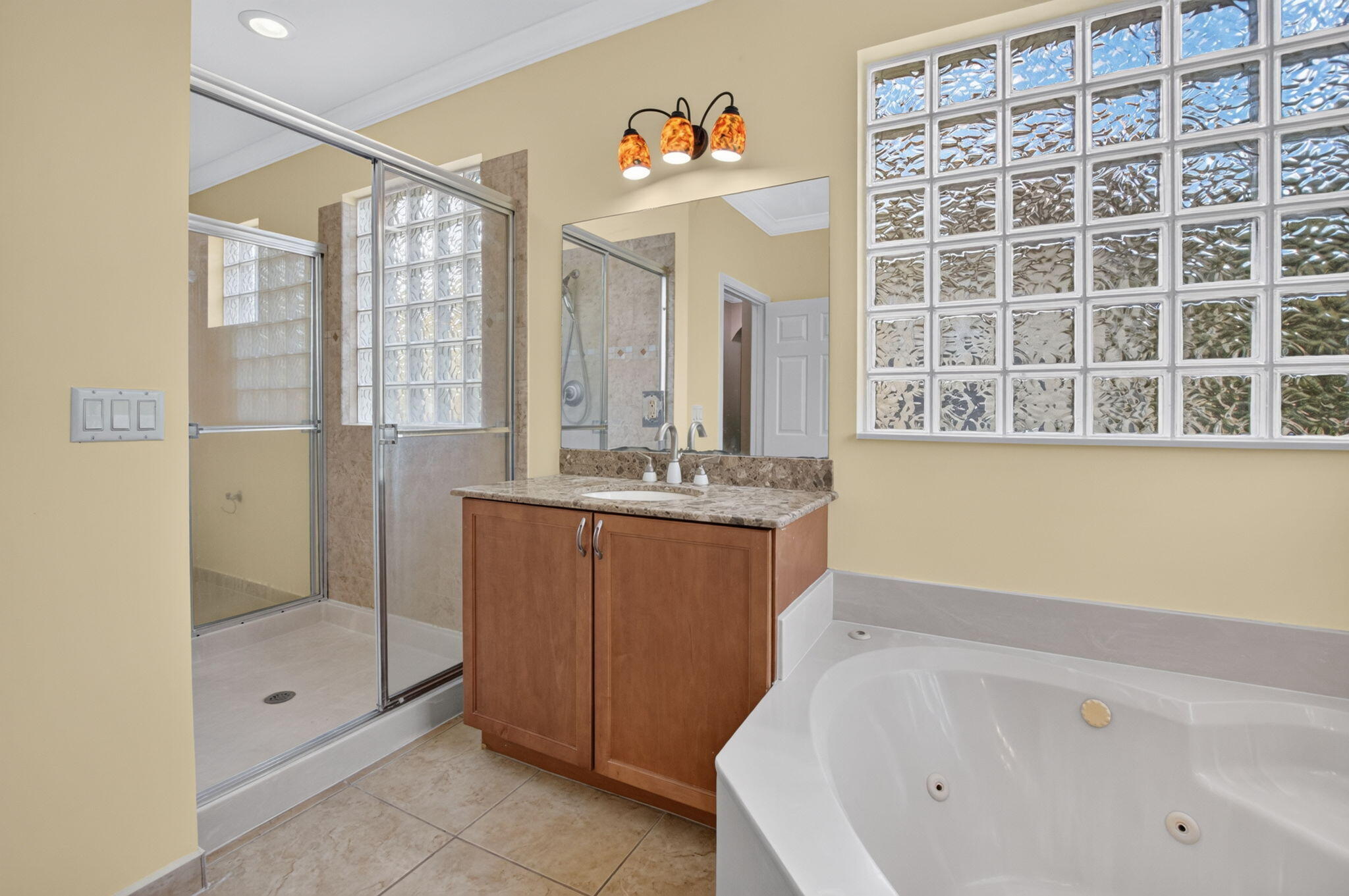 1088 Grove Park Circle