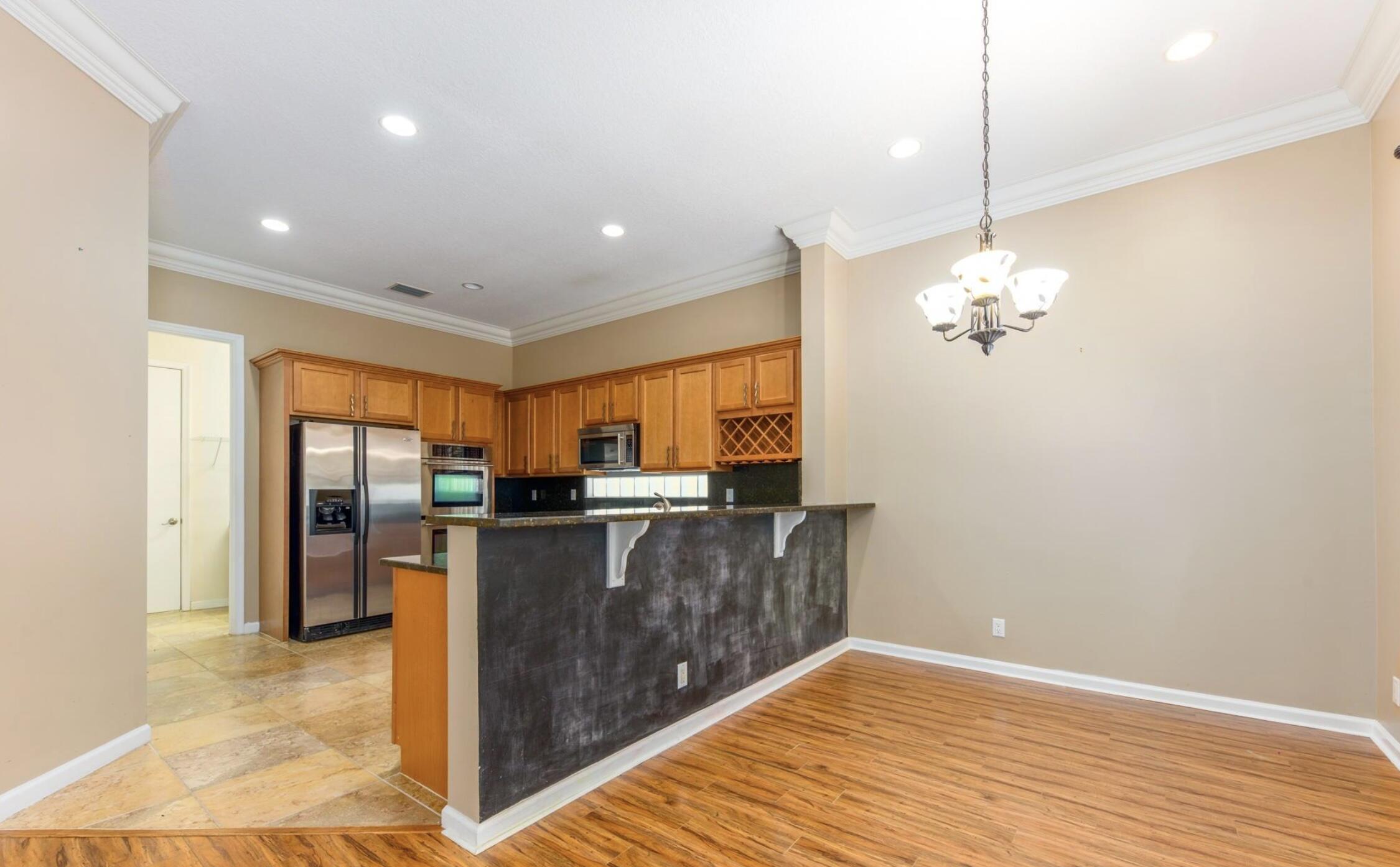 1088 Grove Park Circle