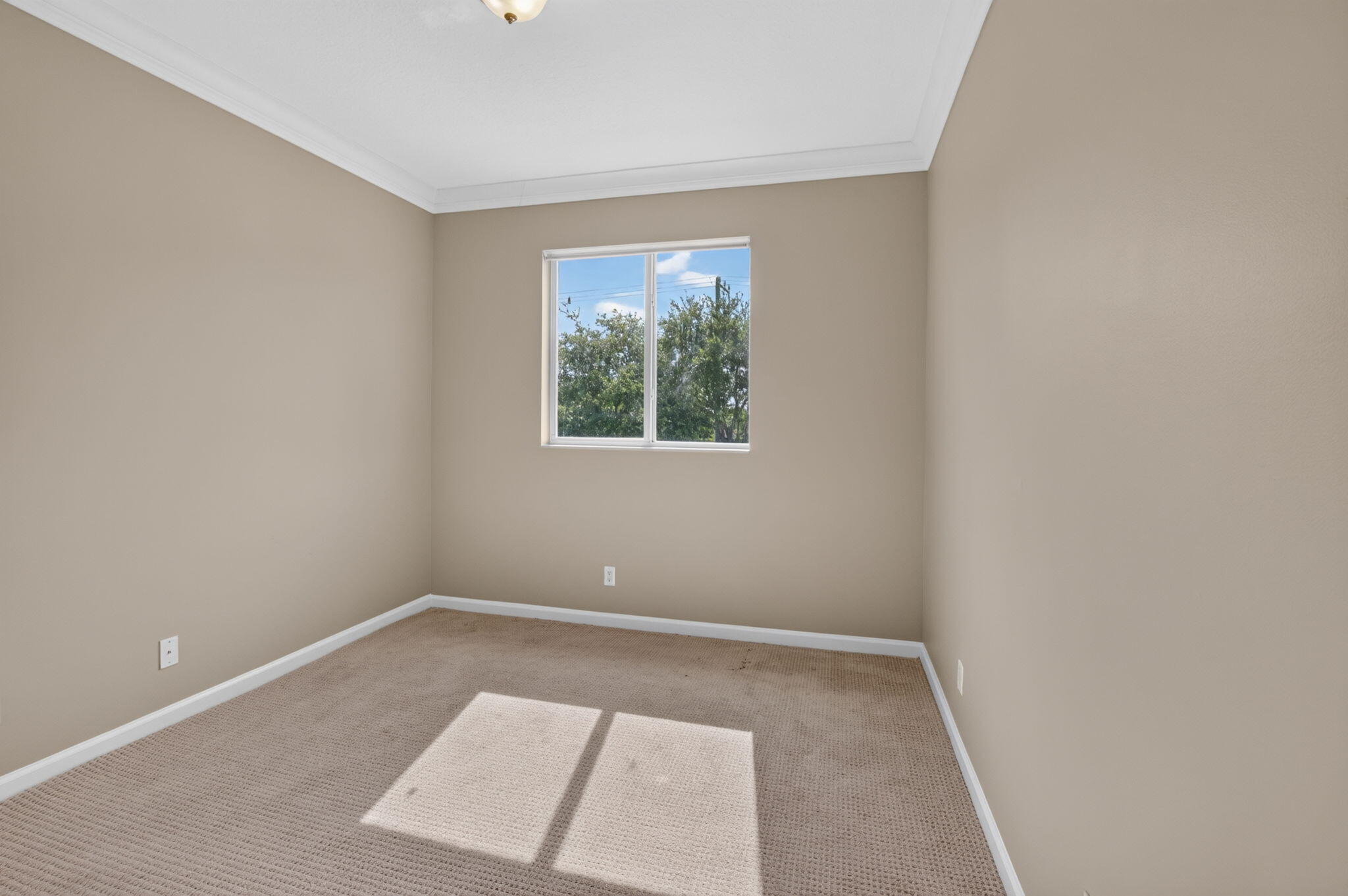 1088 Grove Park Circle