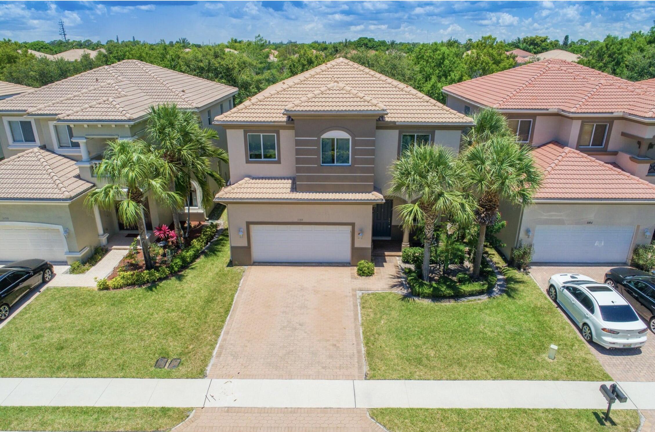 1088 Grove Park Circle