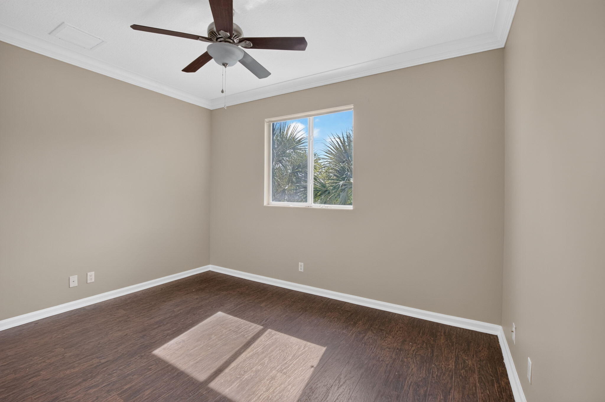 1088 Grove Park Circle