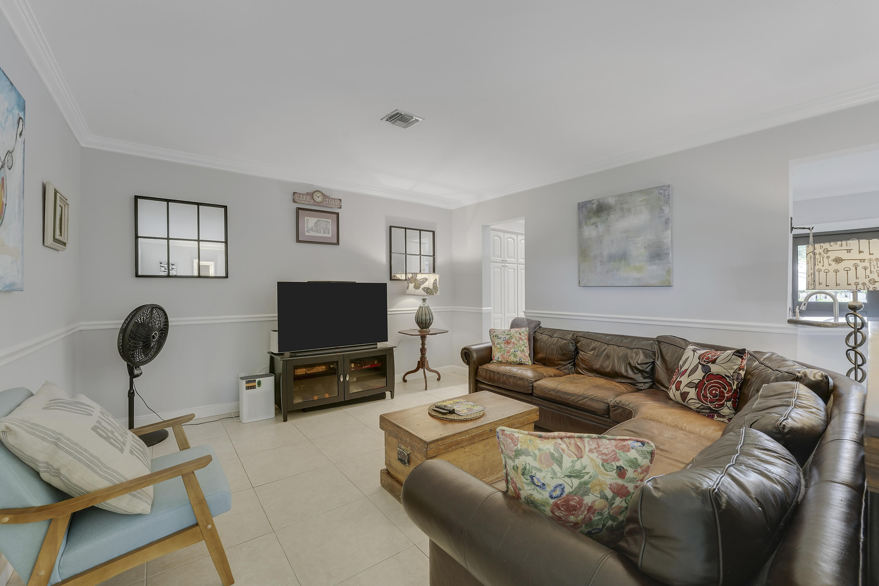 109 NE 17th Street