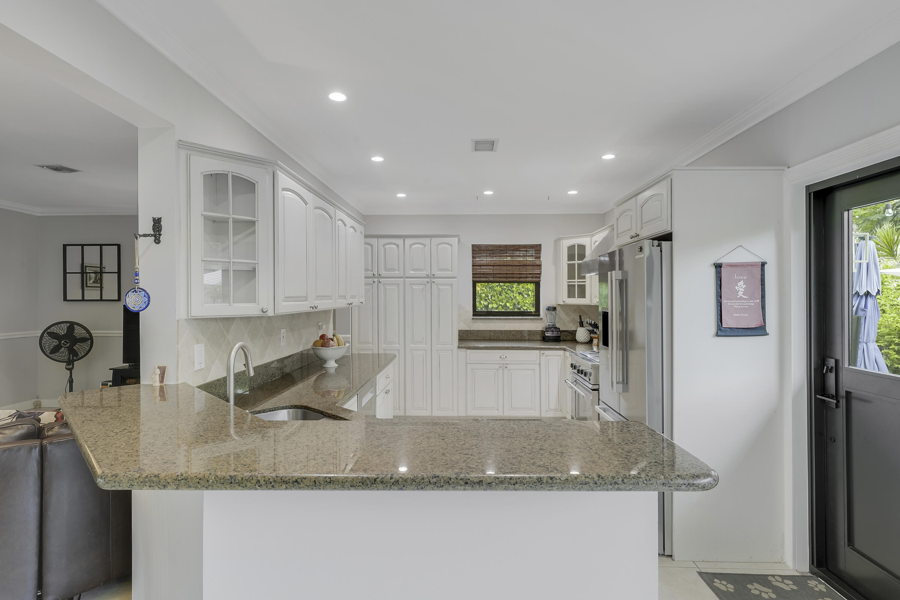 109 NE 17th Street