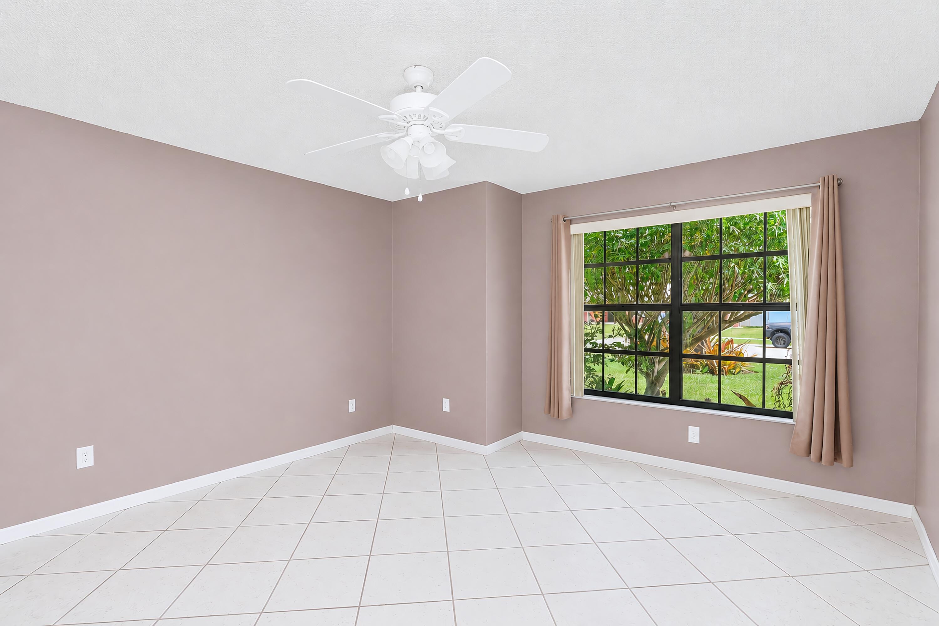 117 Sherwood Drive