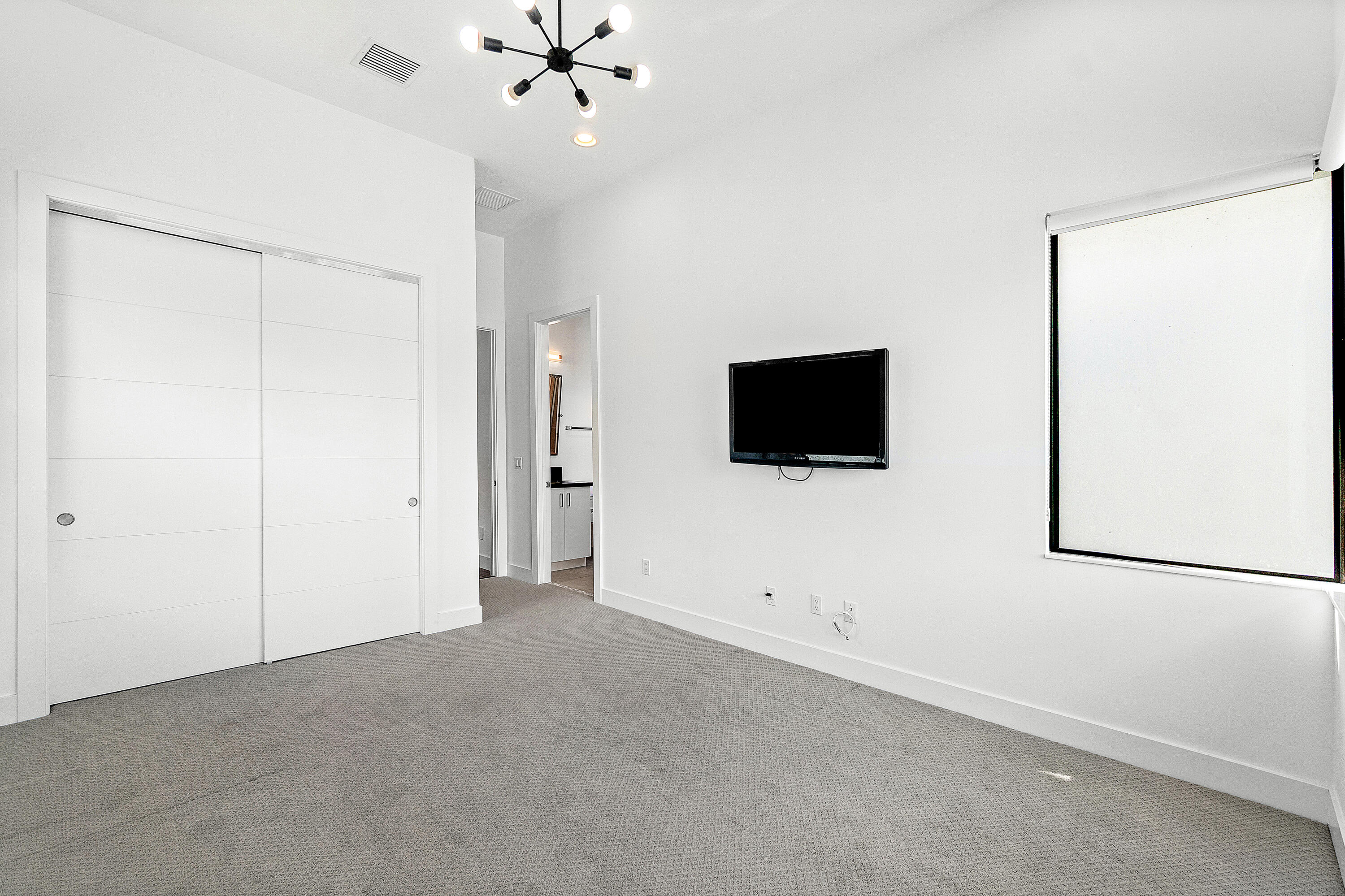 9006 Dulcetto Court