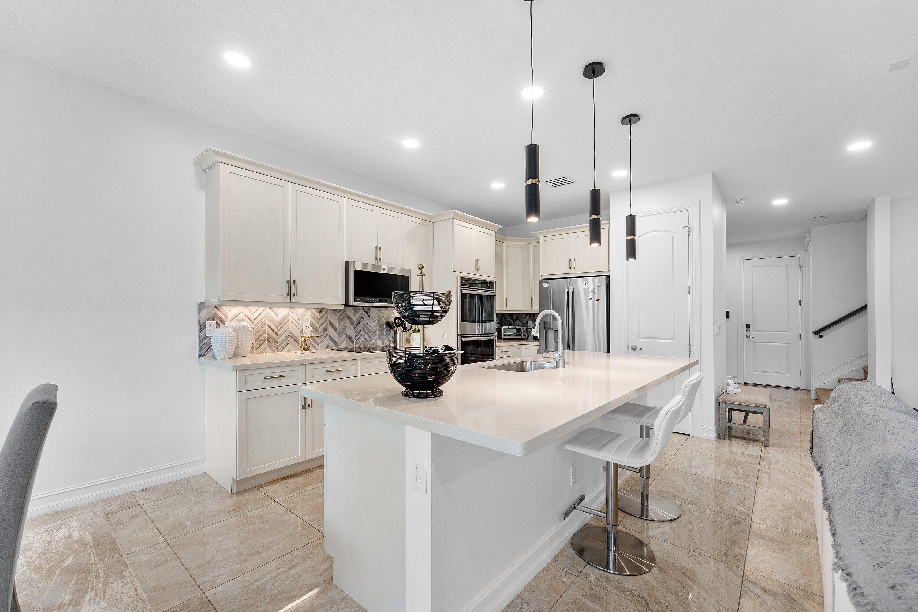 100 NW 69th Circle 52