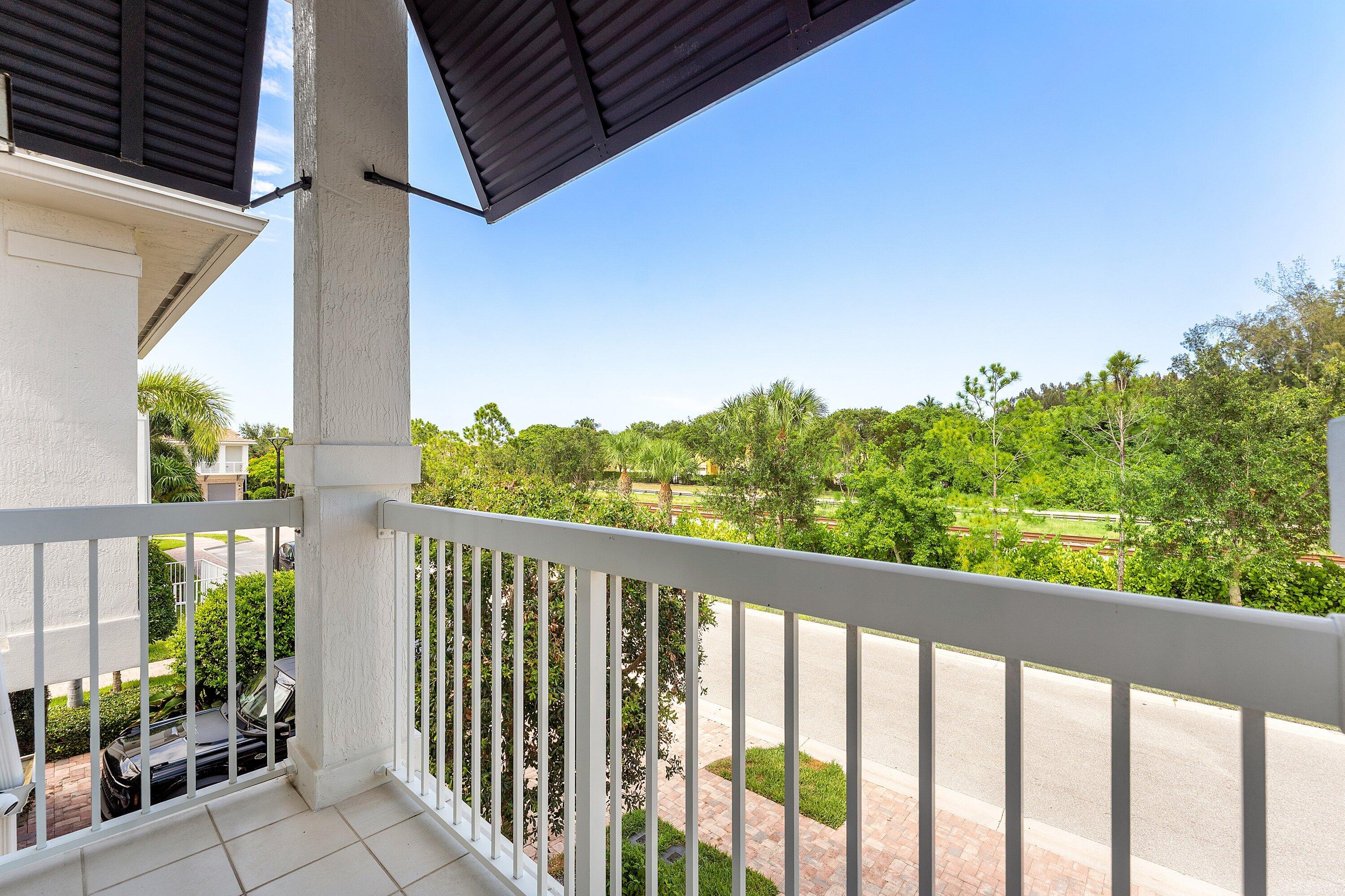 100 NW 69th Circle 52