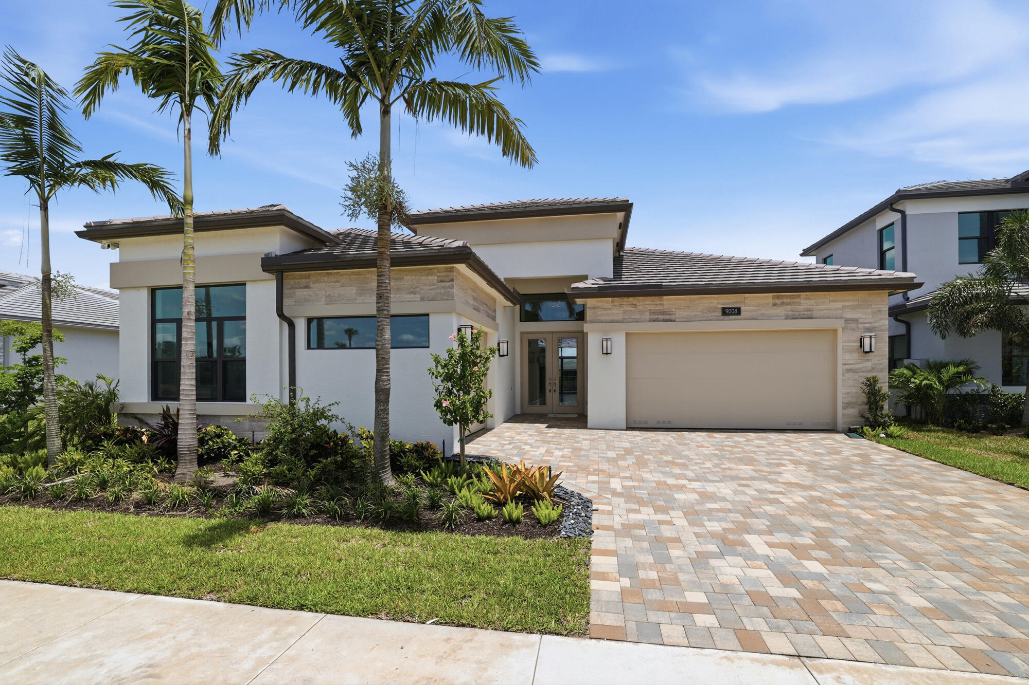 9008 CORSICAN FINCH Court