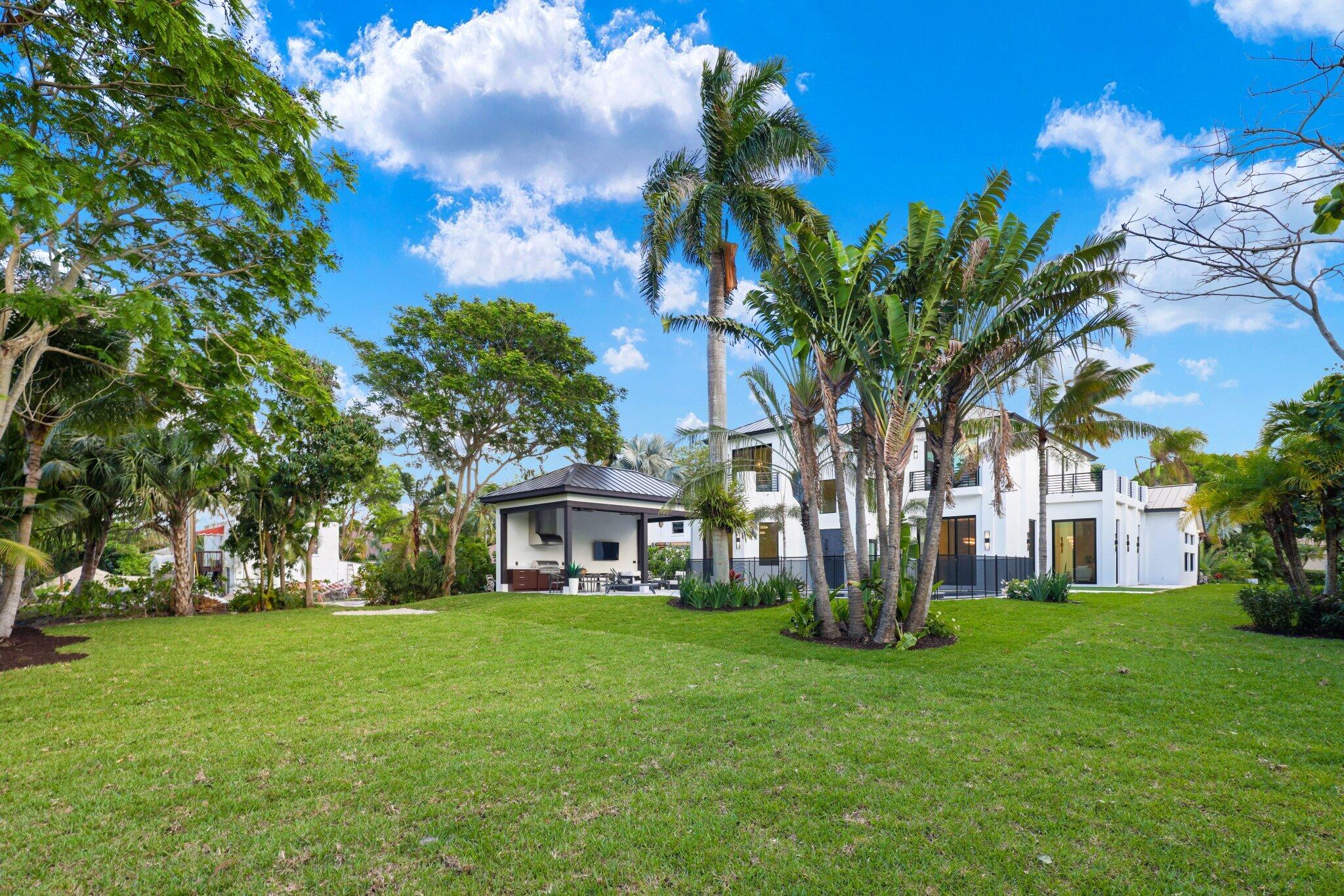 23 COCONUT Lane