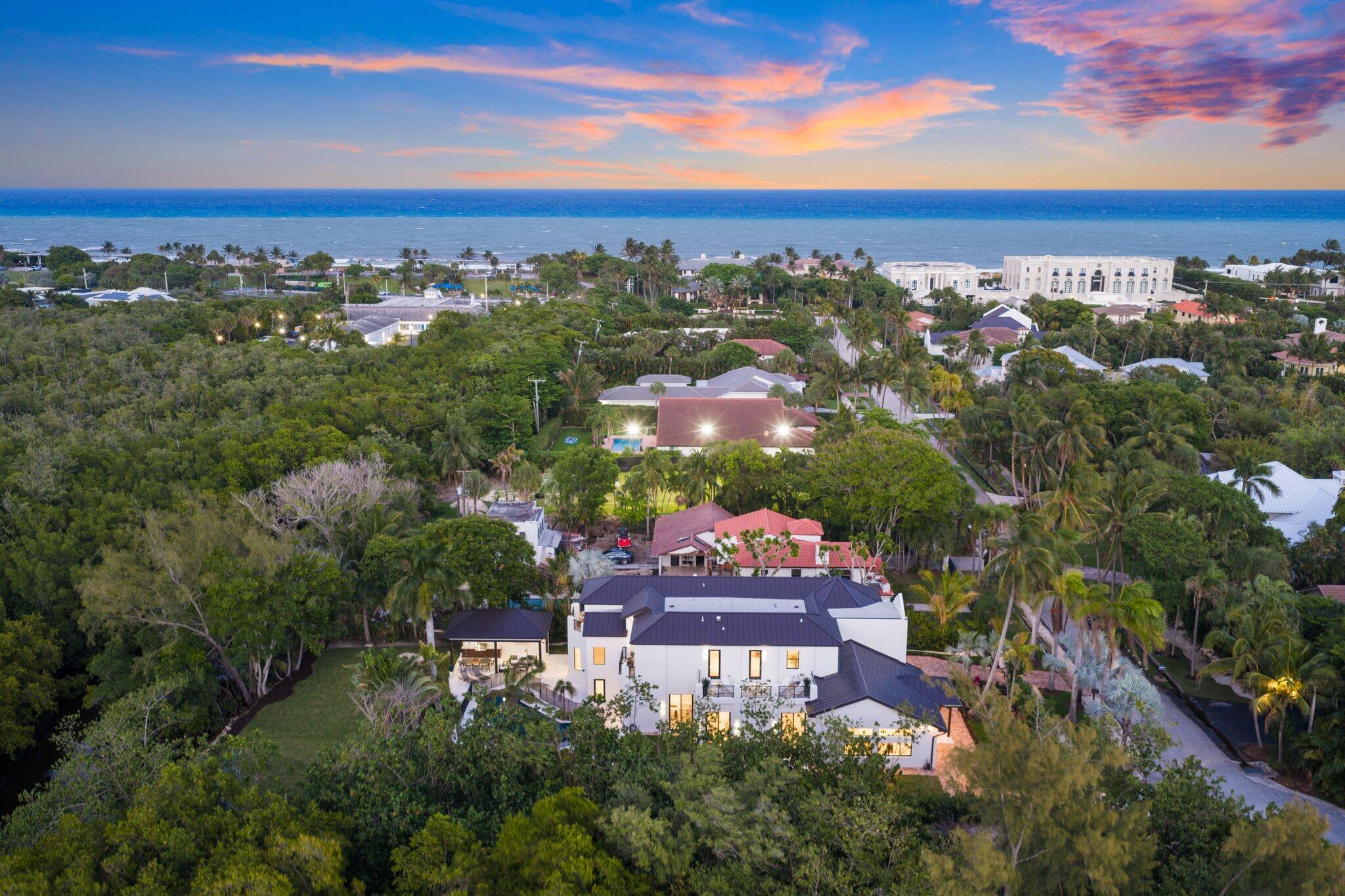 23 COCONUT Lane