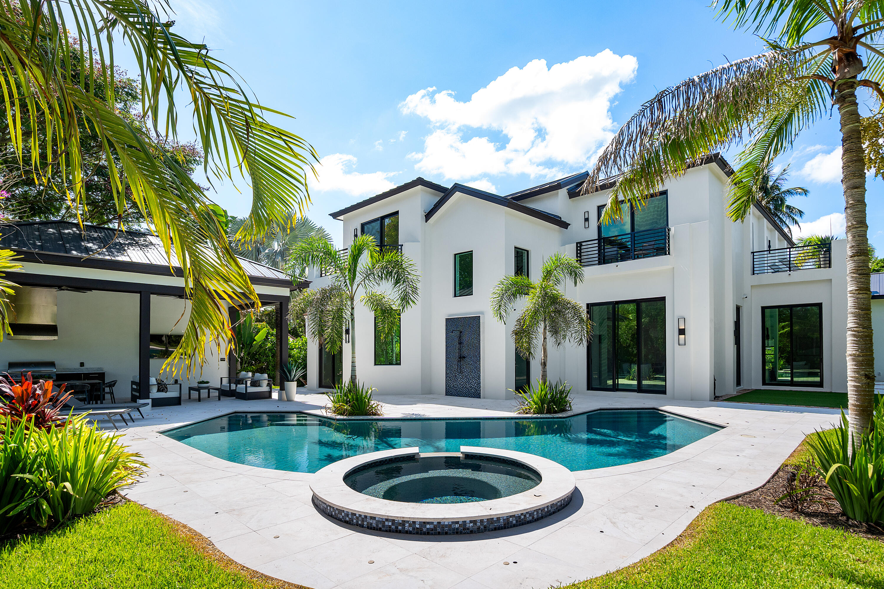 23 COCONUT Lane