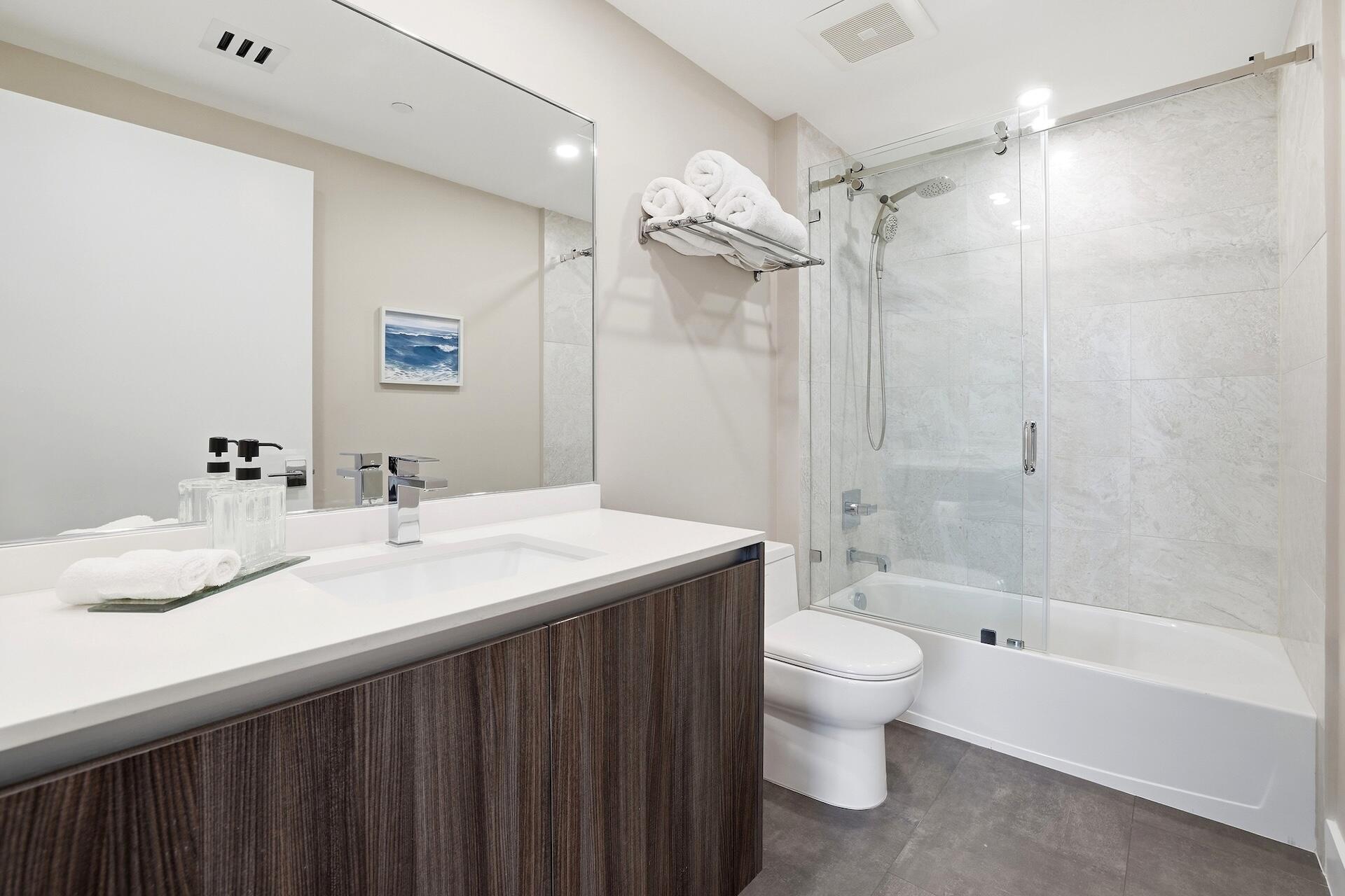 488 NE 18th Street 5009