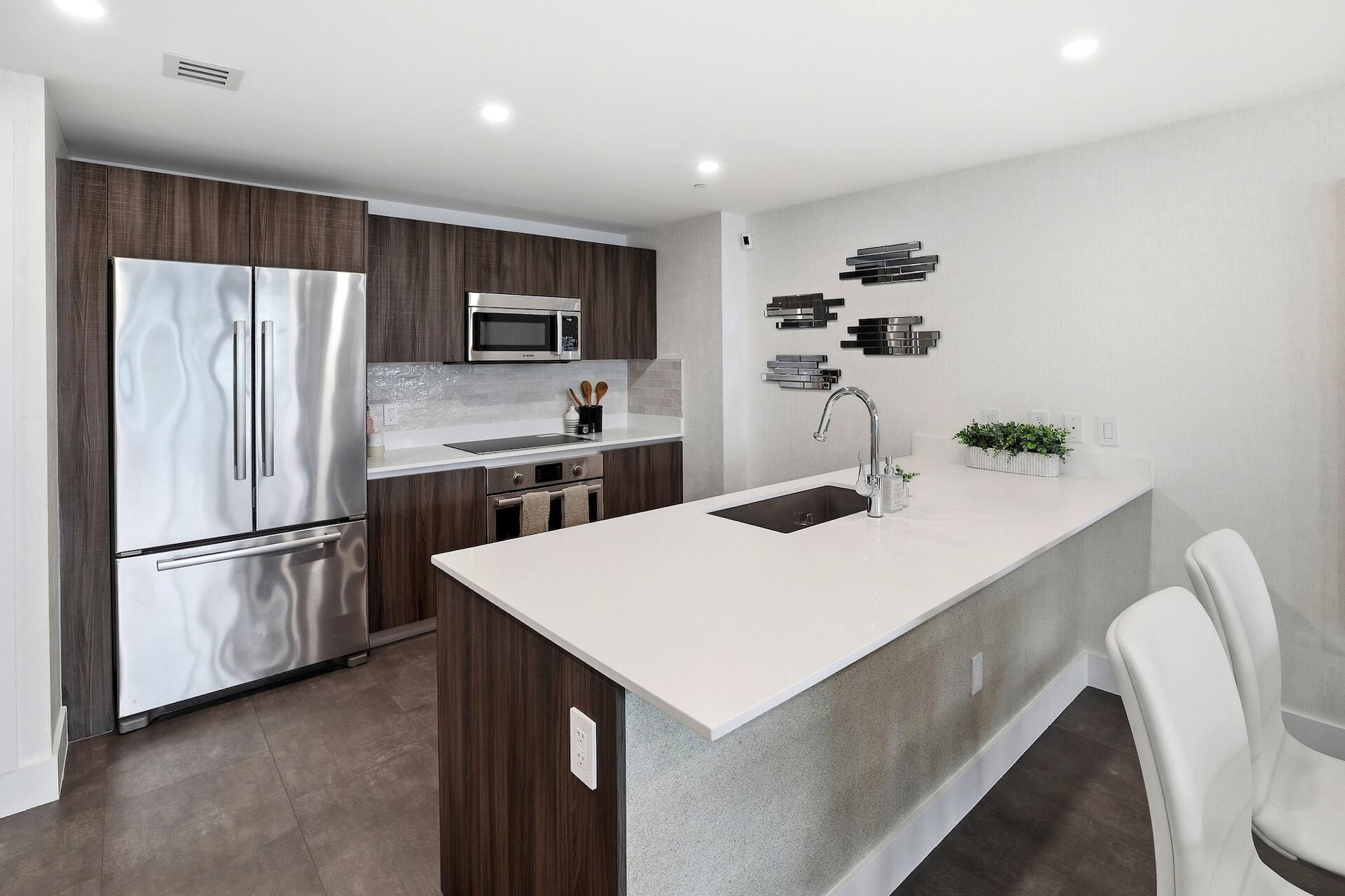 488 NE 18th Street 5009