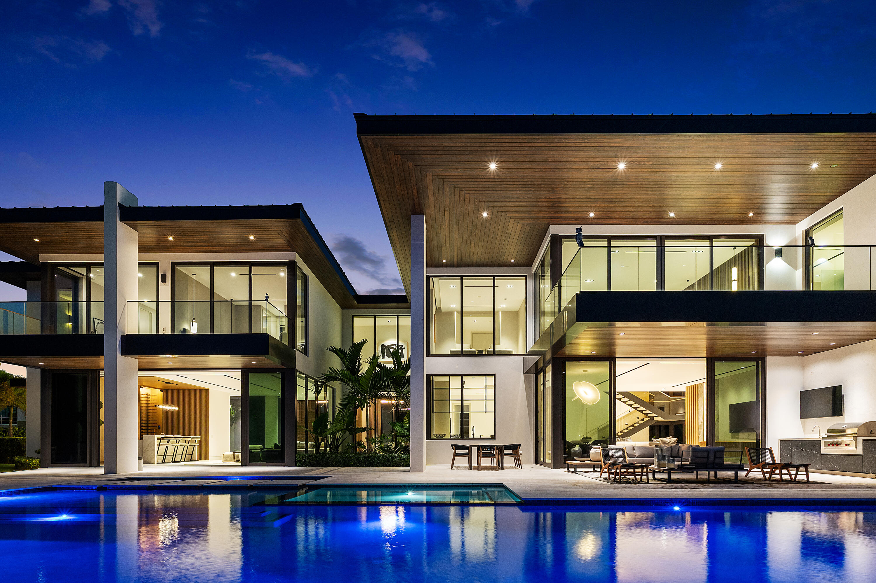 829 ORCHID Drive