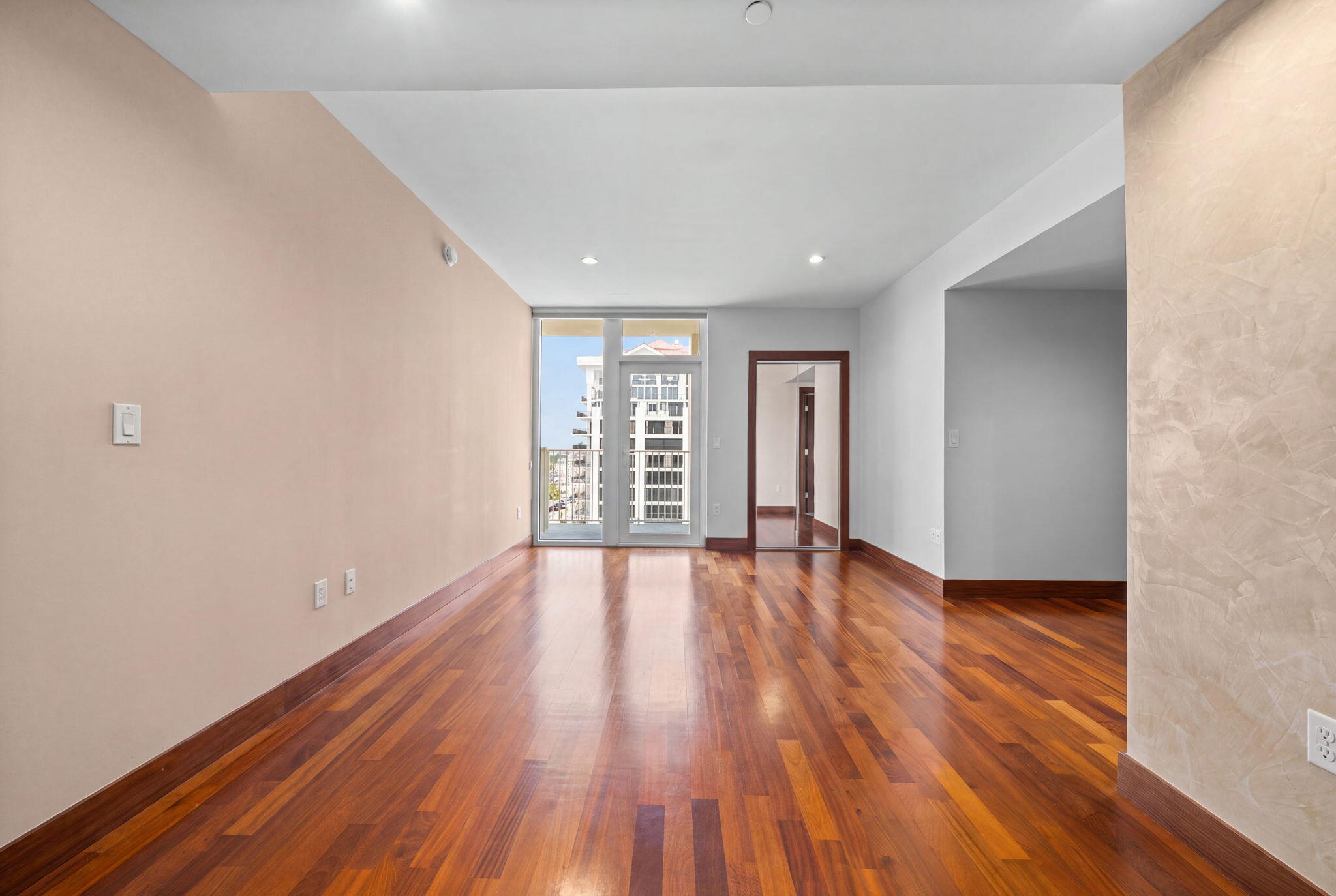 101 S Fort Lauderdale Beach Boulevard Unit: 2601