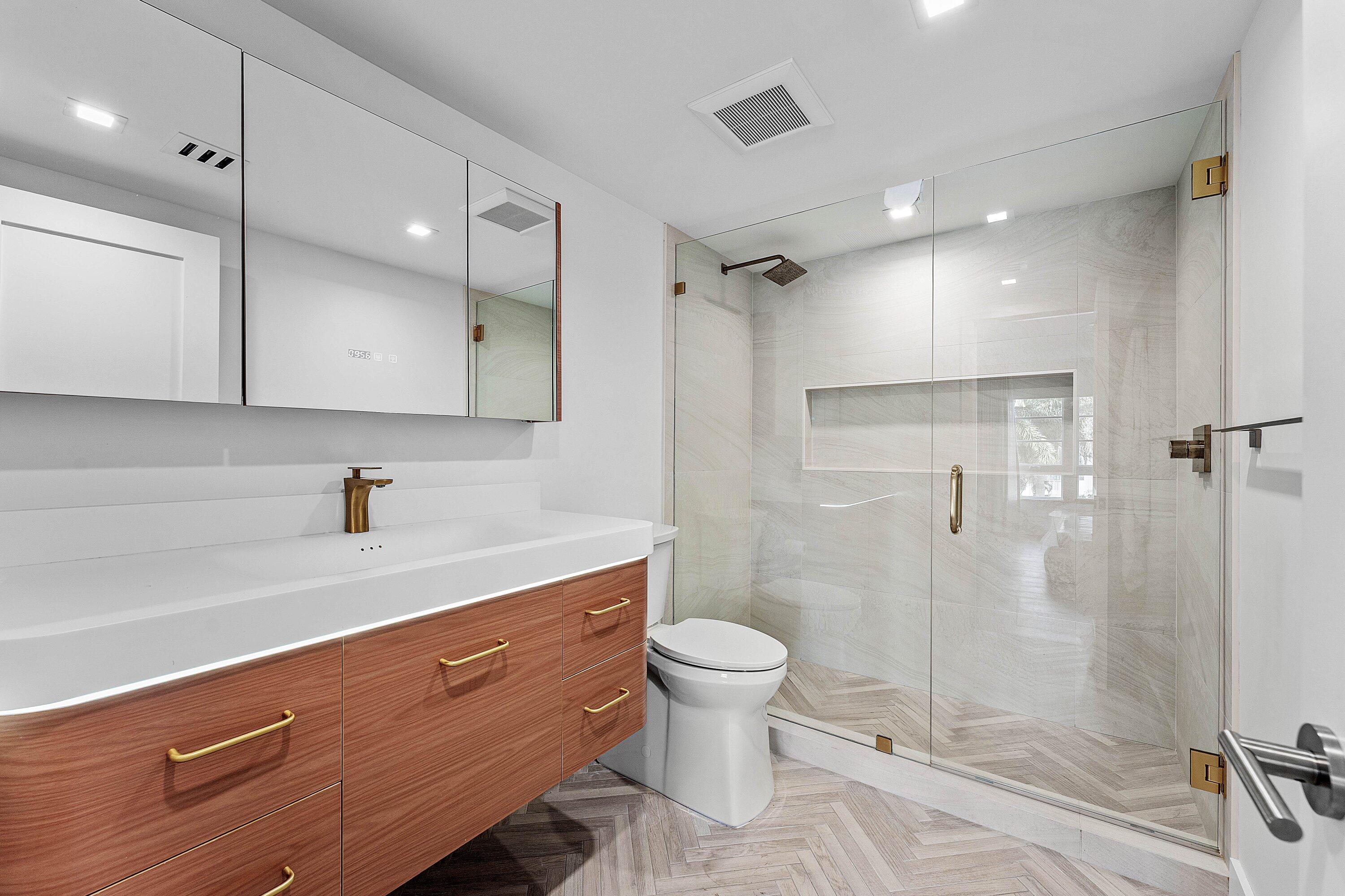 50 East Road 3C