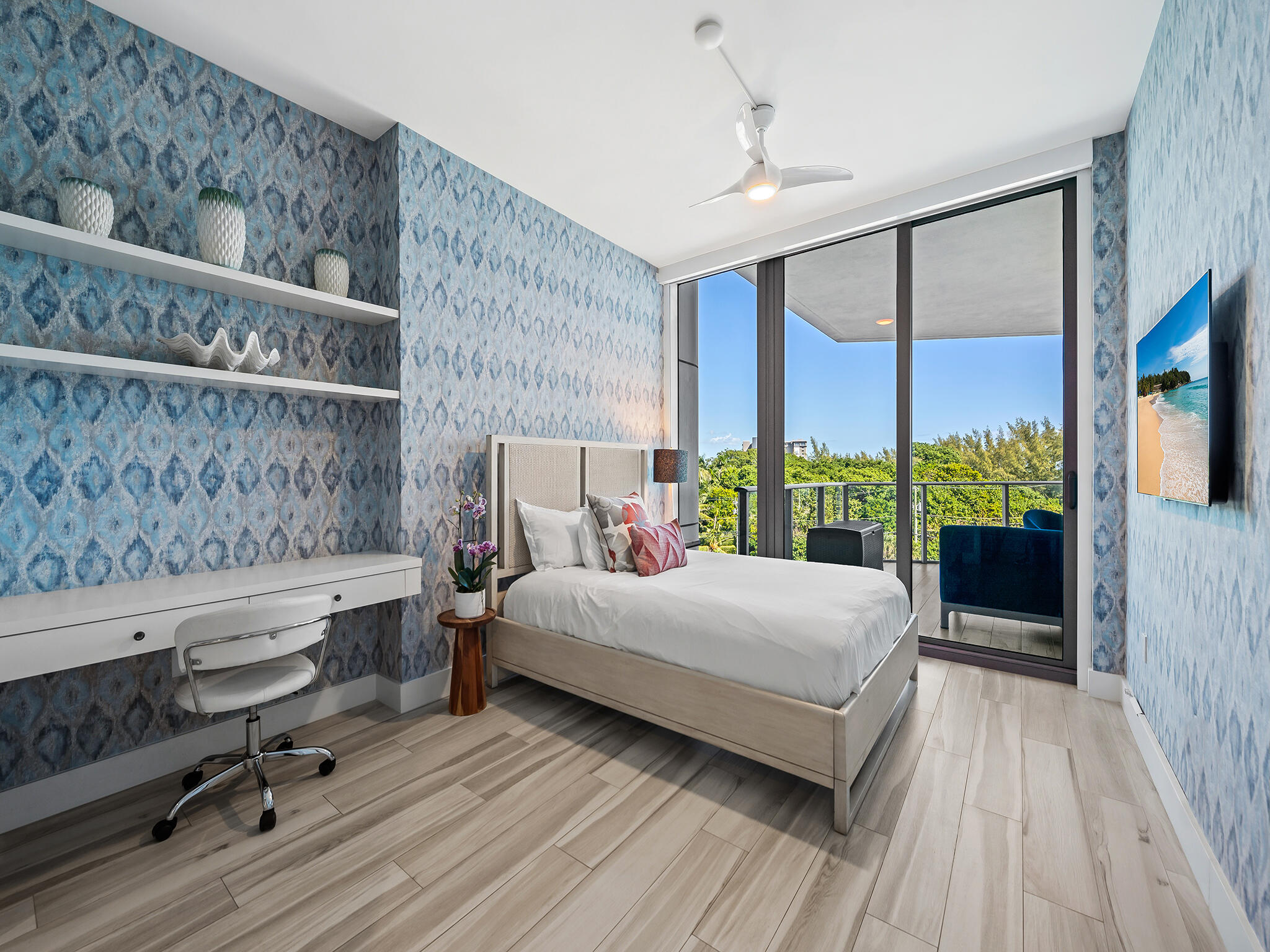 701 N FORT LAUDERDALE BEACH Boulevard Unit: 402