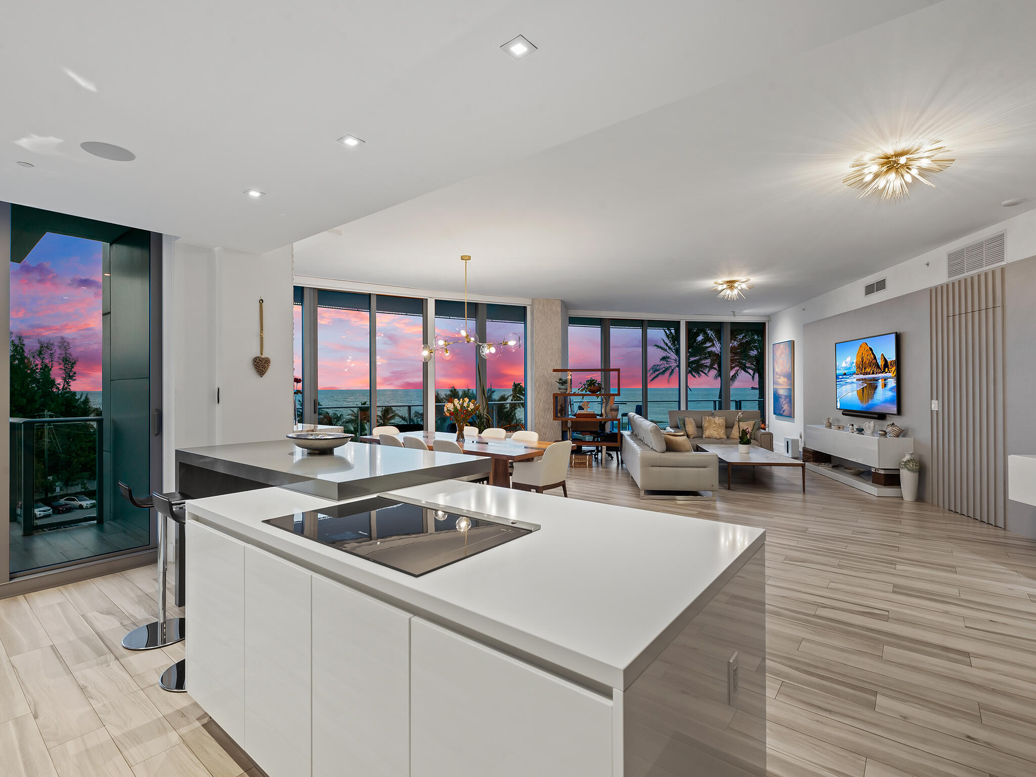 701 N FORT LAUDERDALE BEACH Boulevard Unit: 402