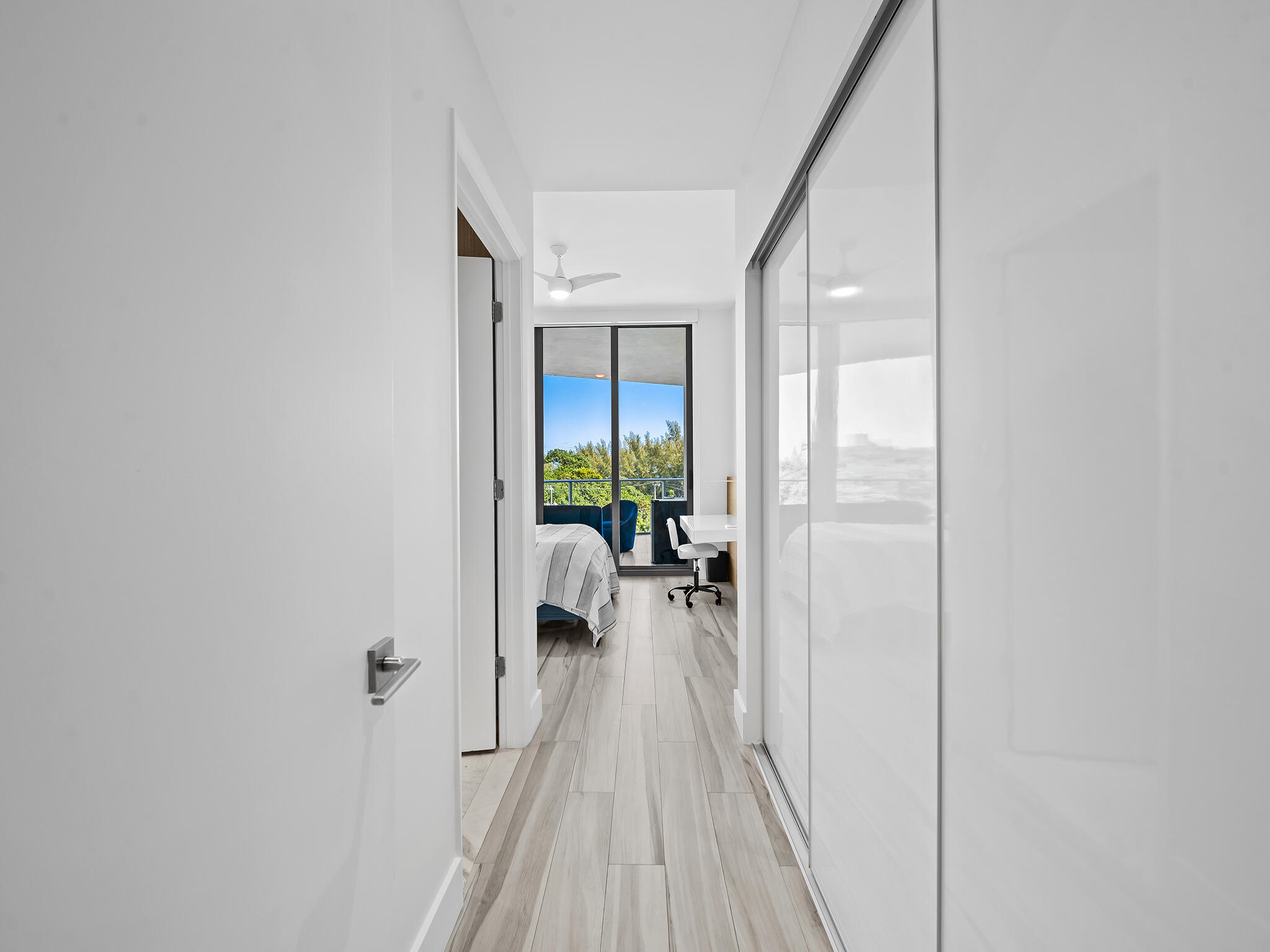 701 N FORT LAUDERDALE BEACH Boulevard Unit: 402