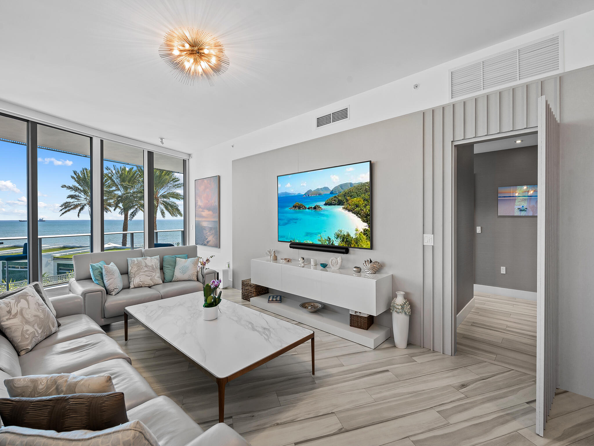 701 N FORT LAUDERDALE BEACH Boulevard Unit: 402