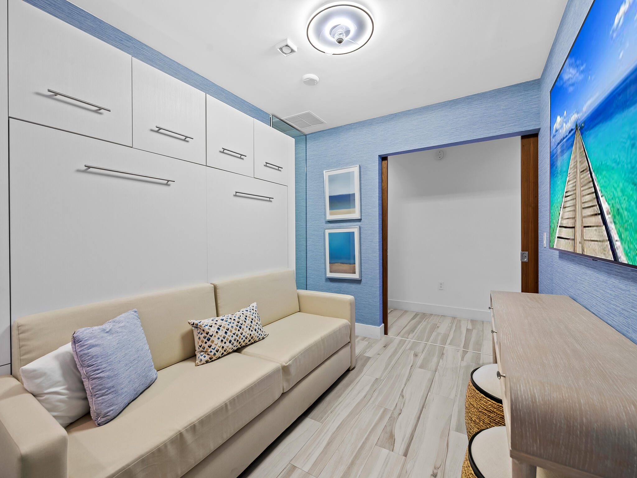 701 N FORT LAUDERDALE BEACH Boulevard Unit: 402