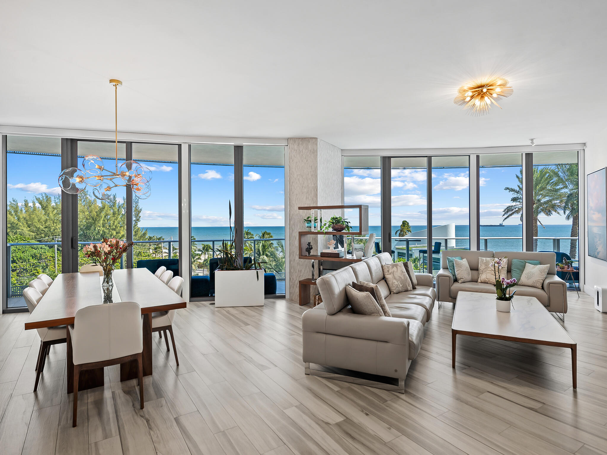 701 N FORT LAUDERDALE BEACH Boulevard Unit: 402