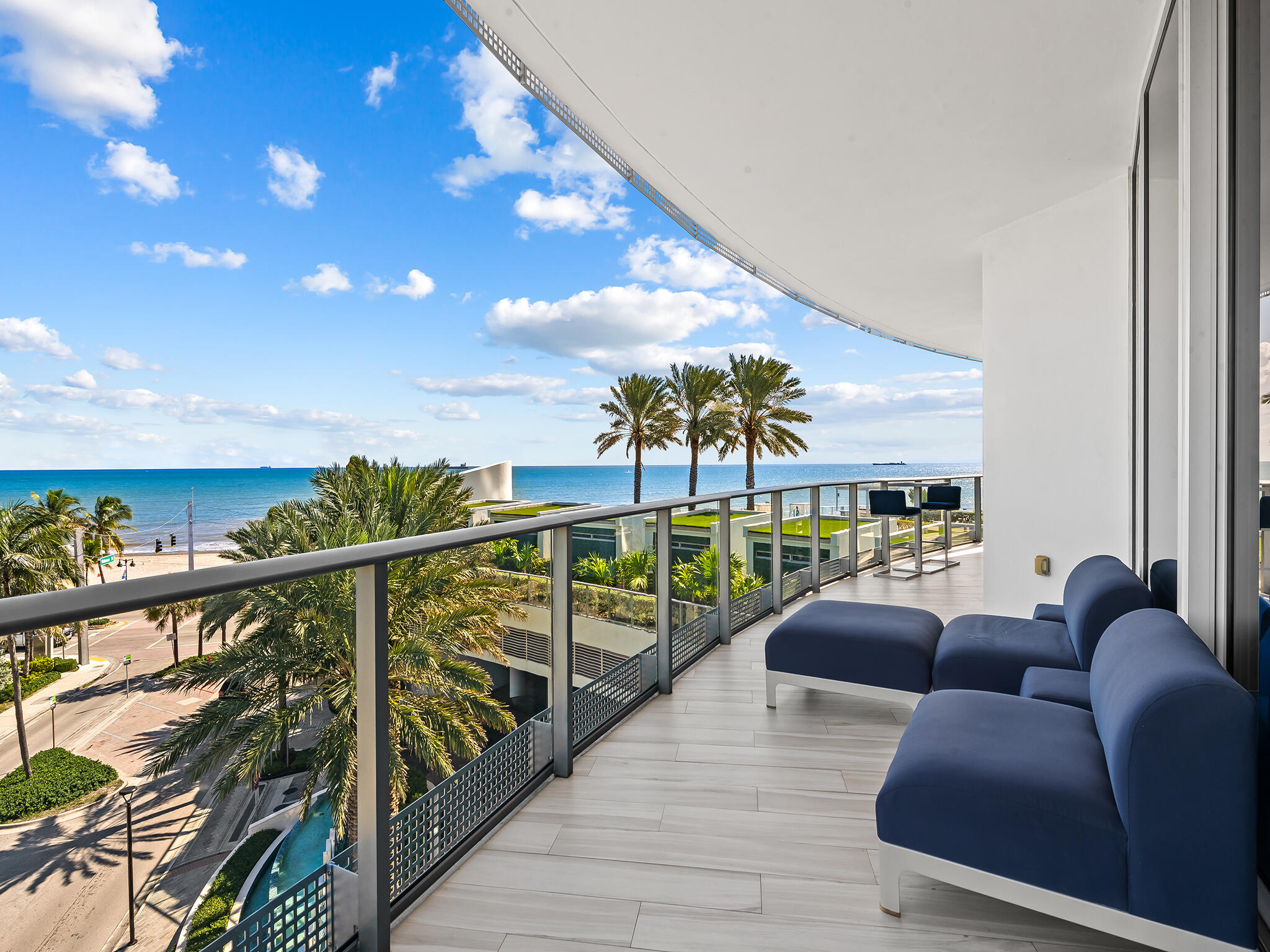 701 N FORT LAUDERDALE BEACH Boulevard Unit: 402